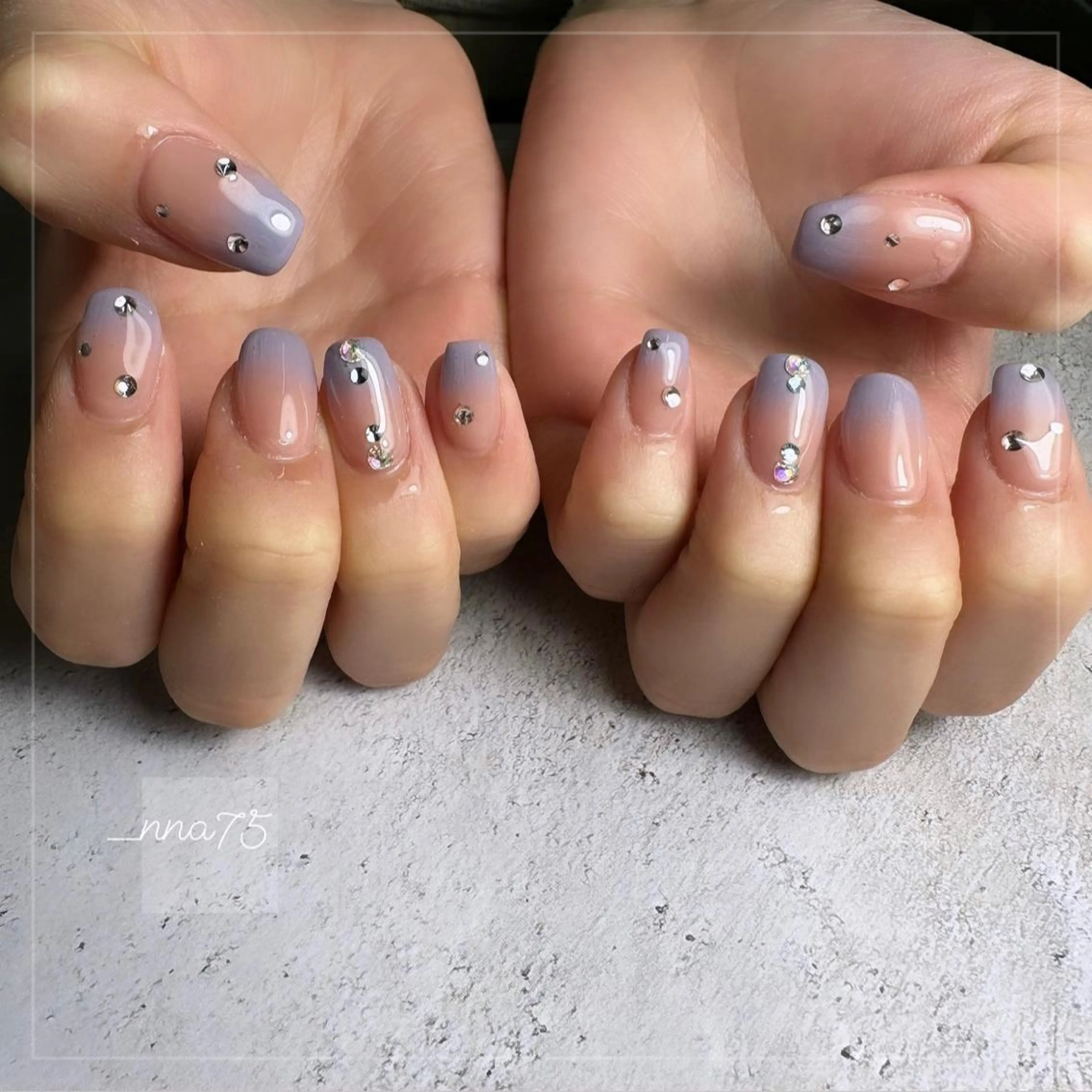 ネイル ハンドネイル GRANDE OSU Anna 🧸💛のネイルデザイン