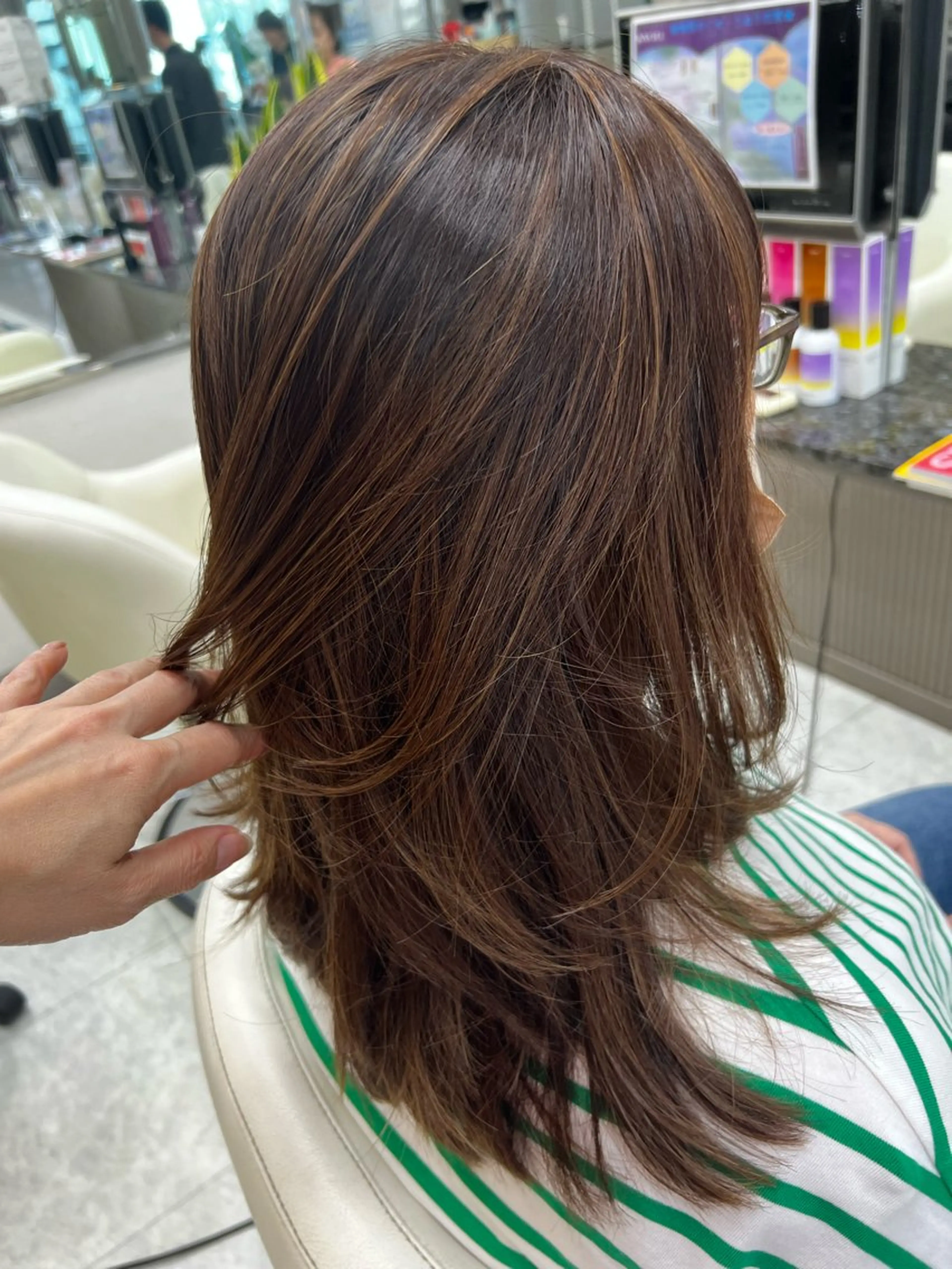 ロング カラー STELLA sannomiya所属・着付けアレンジ、スパ 定評あり◎タナカエミの眉毛・アイブロウイメージ