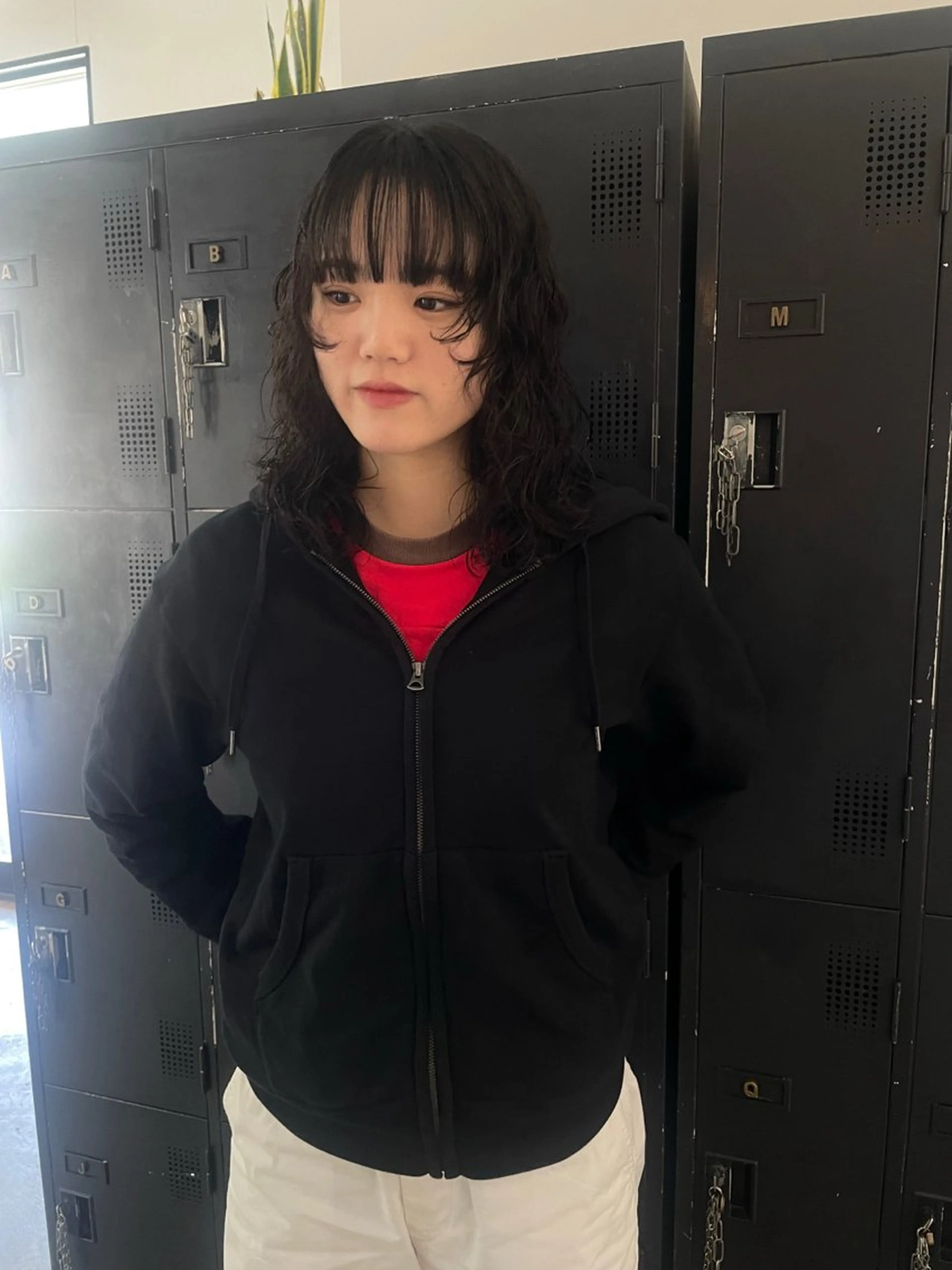 ミディアム パーマ ミディアムパーマ レイヤーカット 前田 海耀のヘアスタイル