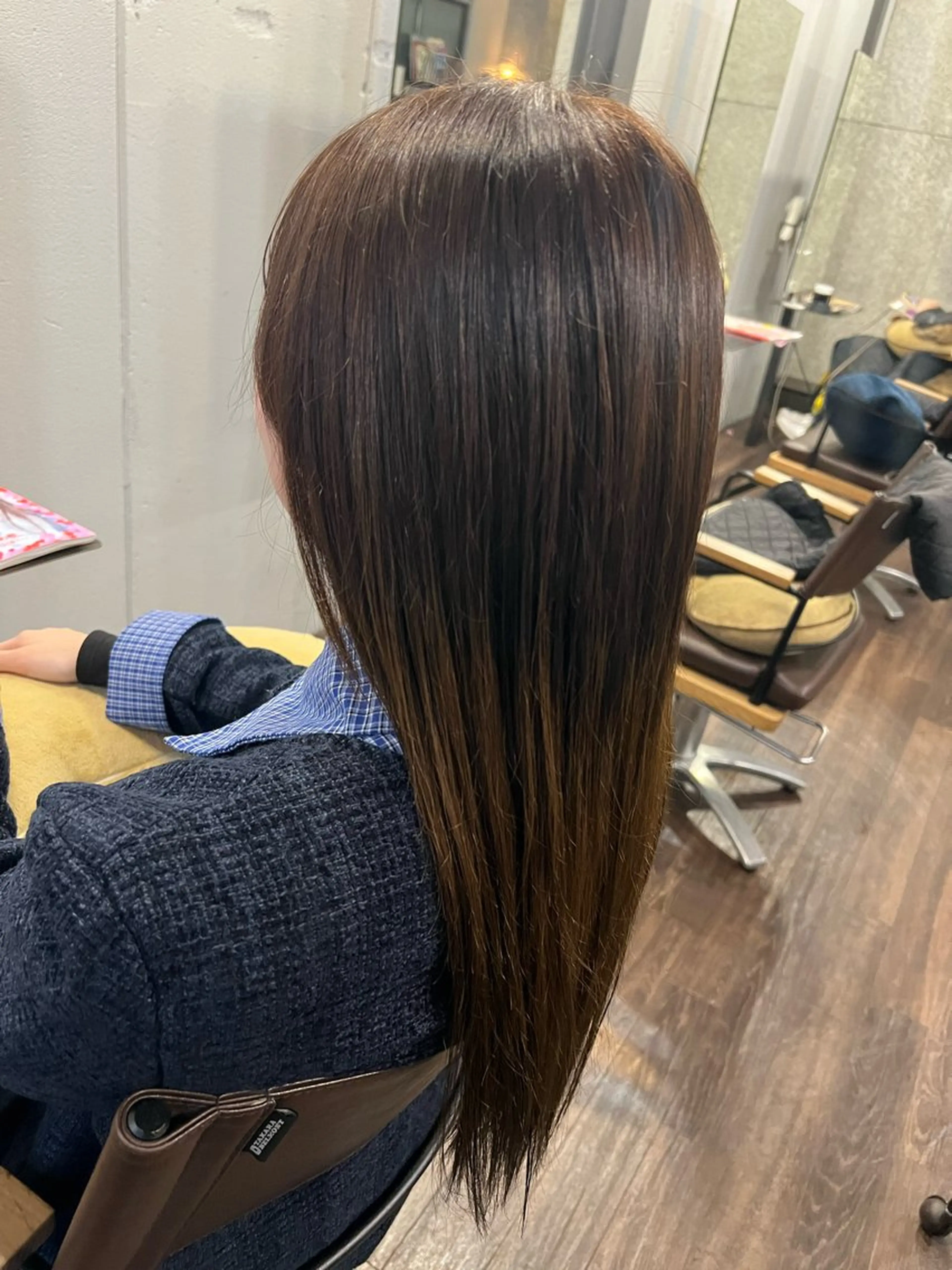 ロング カラー デザインカラー ハイライトカラー ハイトーンカラー ハイライト ヘアカラー トリートメント terra🌈大久保 睦美のヘアスタイル