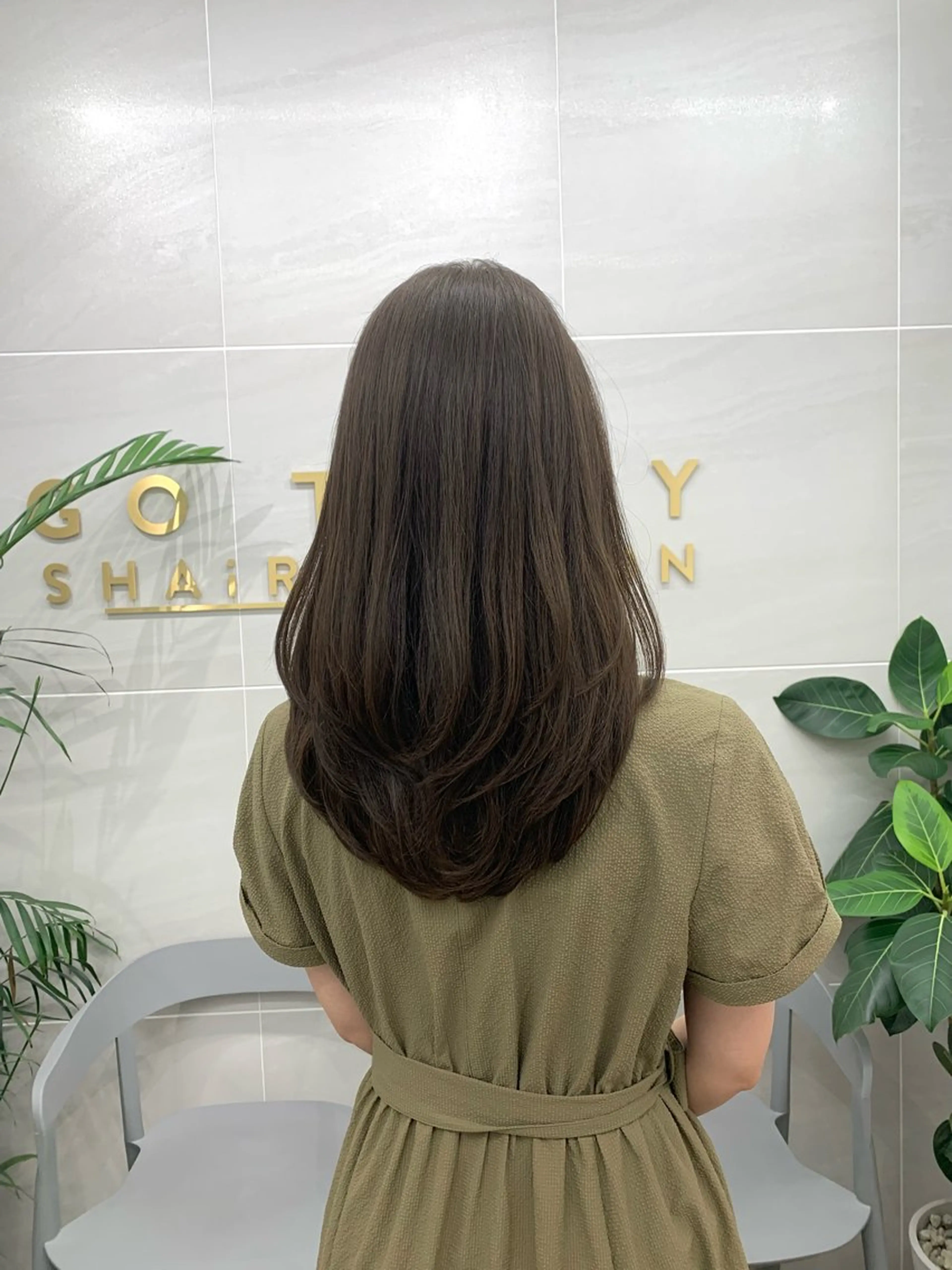 セミロング カラー グレージュ レイヤーカット 本格ヘッドスパ🌿 ×ヘア　佐藤のヘアスタイル