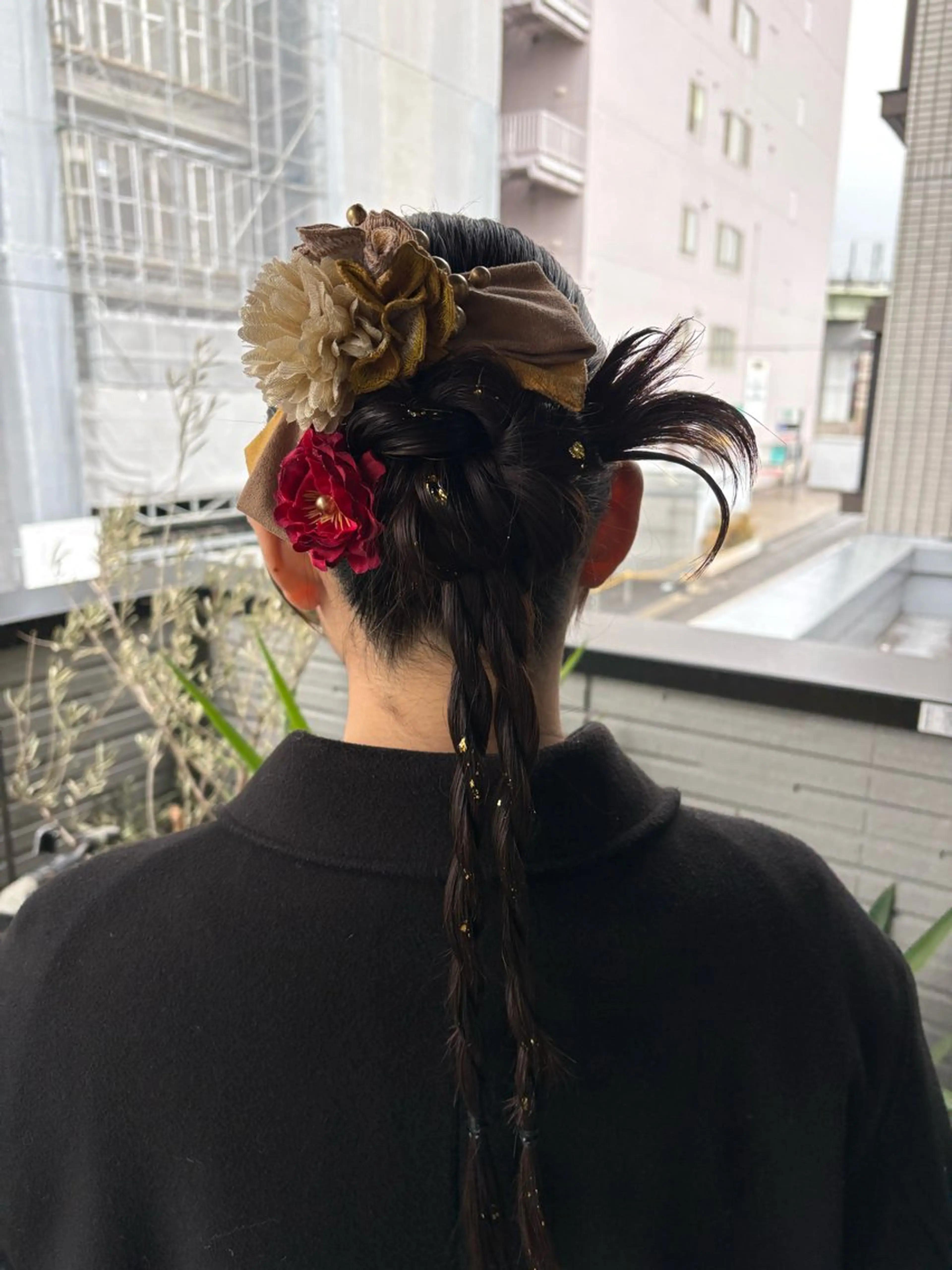 セミロング ヘアアレンジ Wカラーヘアアレンジ さあやのヘアスタイル