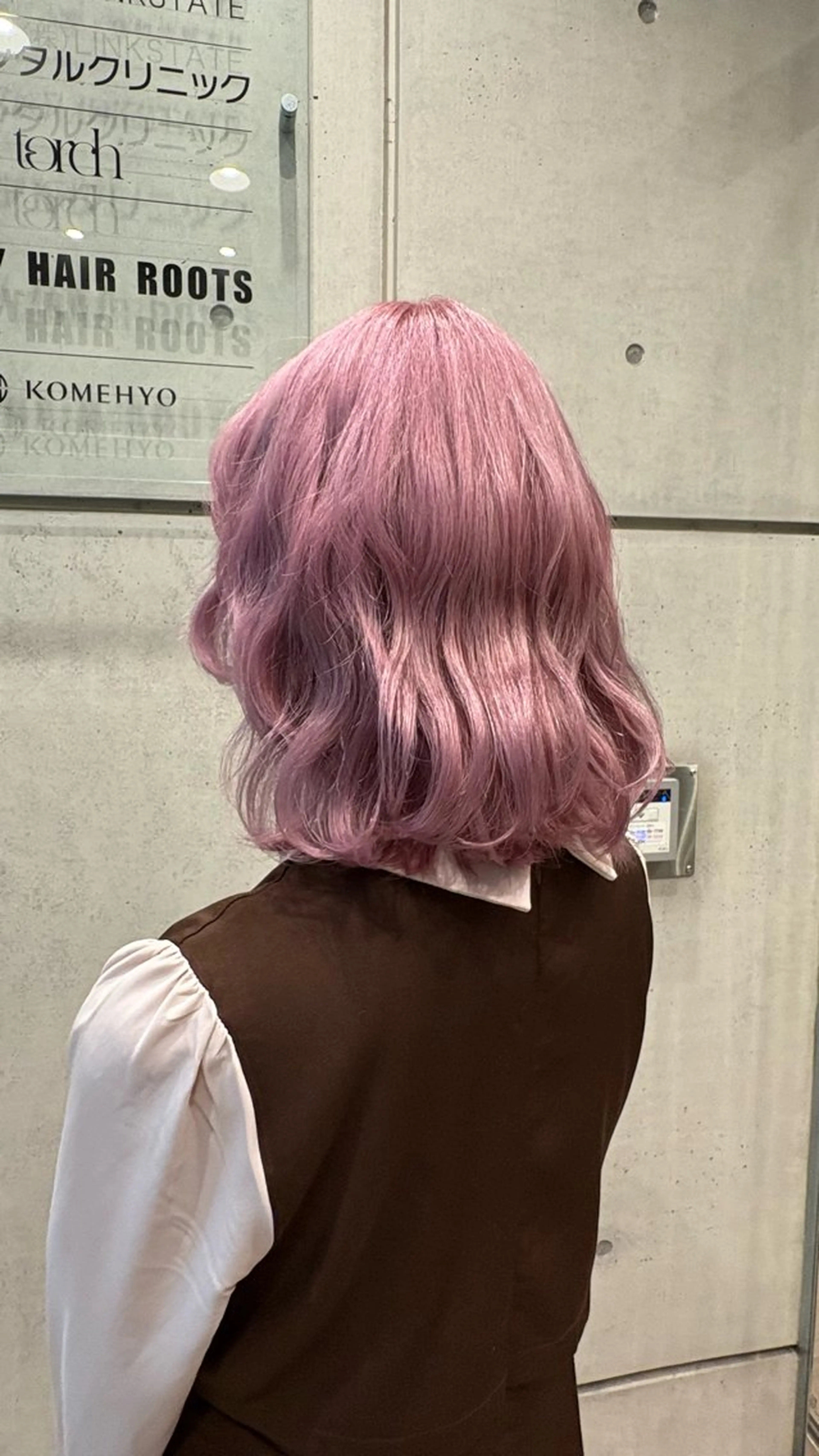 ミディアム カラー ヘアカラー 暖色カラーワンカラー ななほ🌷⋆⭒˚のヘアスタイル