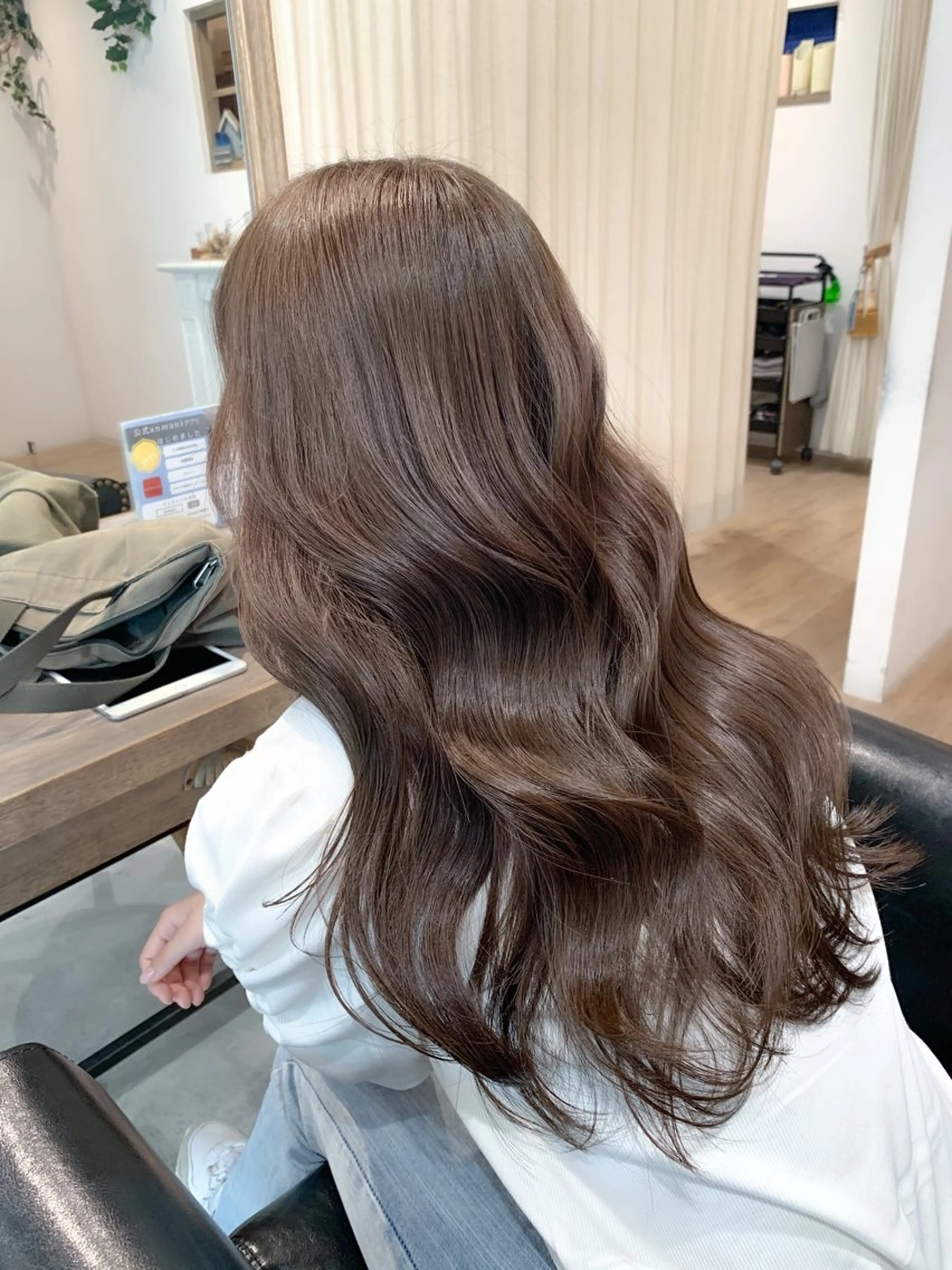 カラー 艶カラー🫧 猿渡 響のヘアスタイル