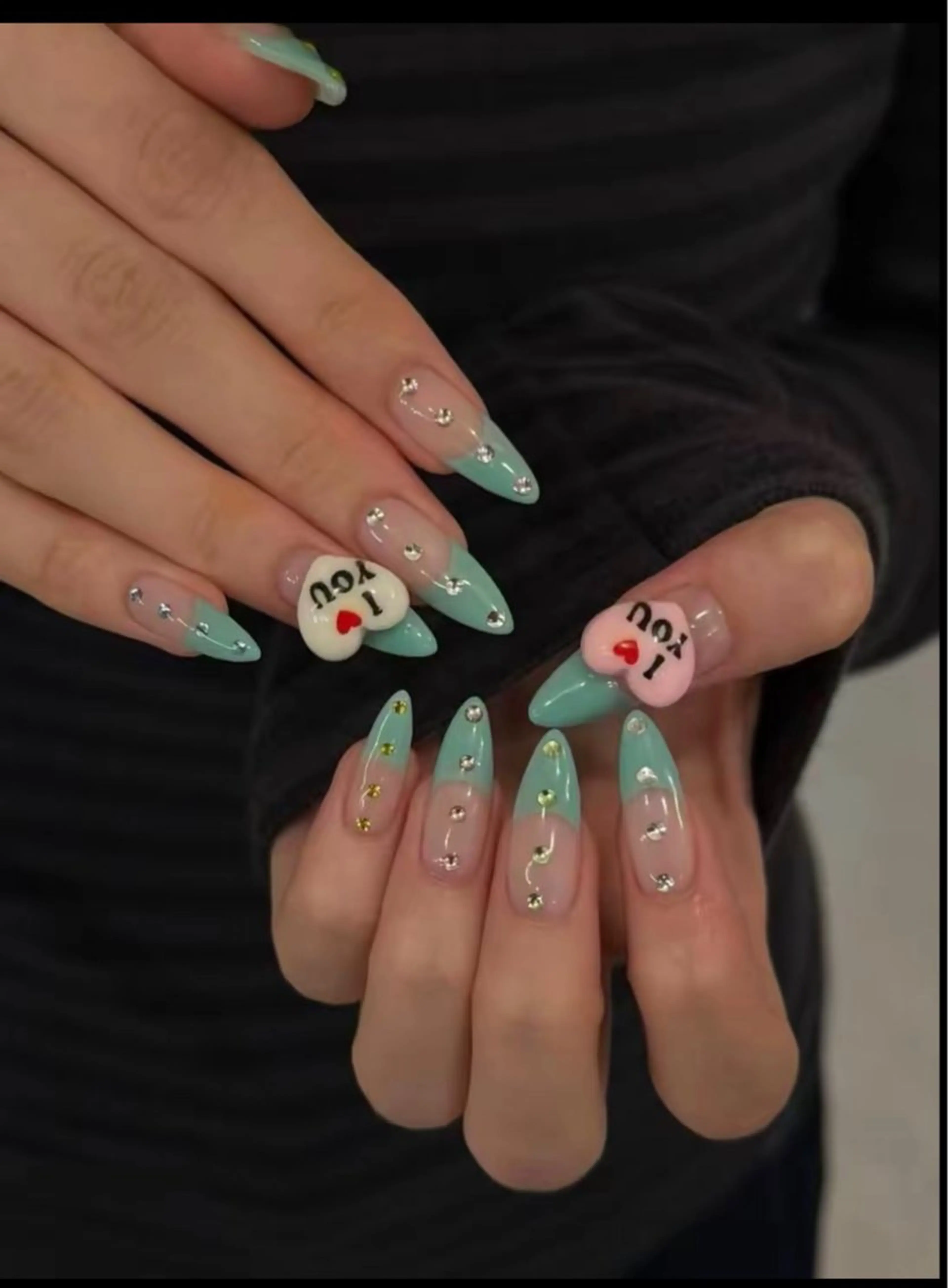 ネイル ハンドネイル NiJi Nailsのネイルデザイン