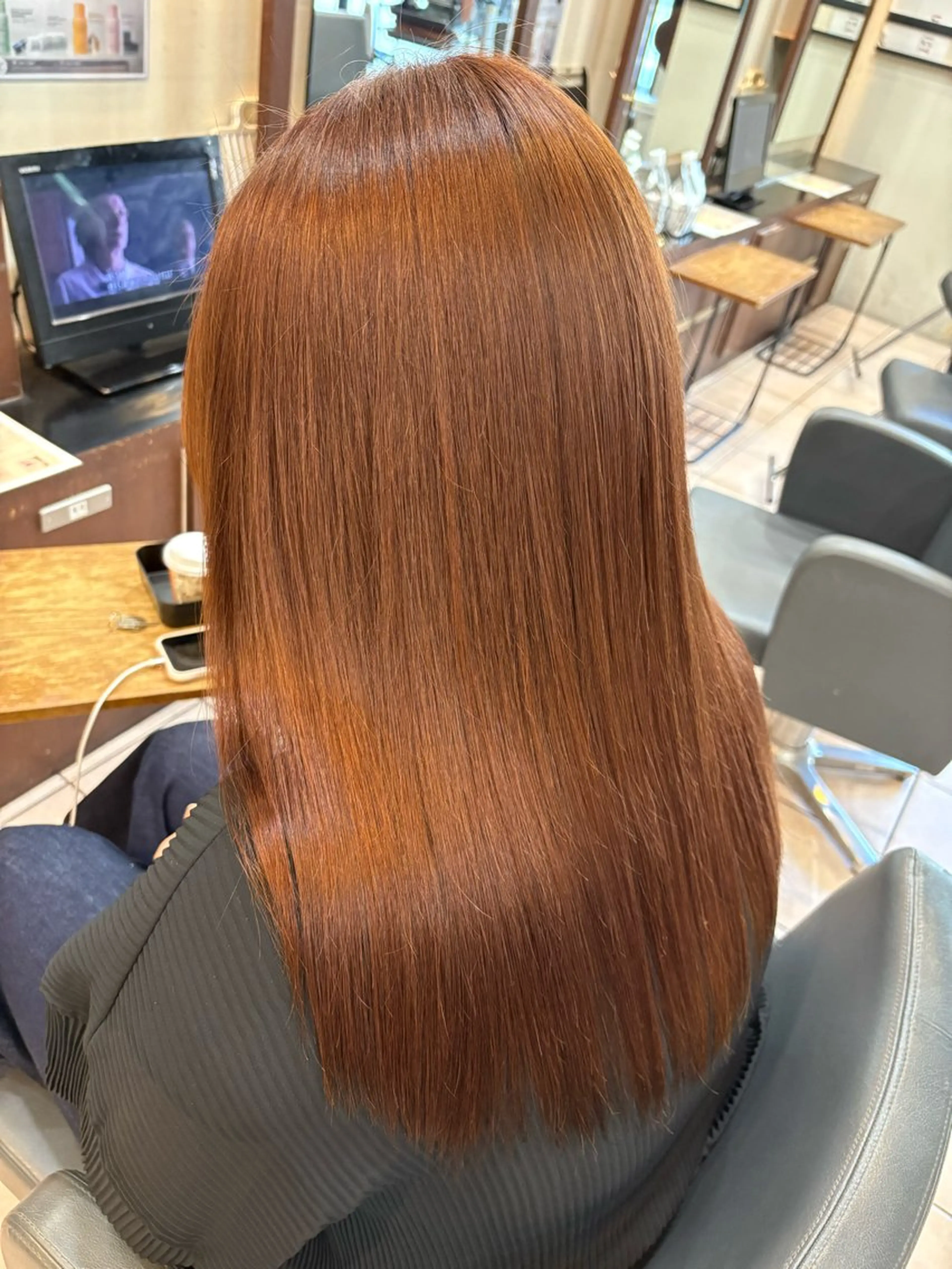セミロング MODEK's阿倍野 HONOKAのヘアスタイル