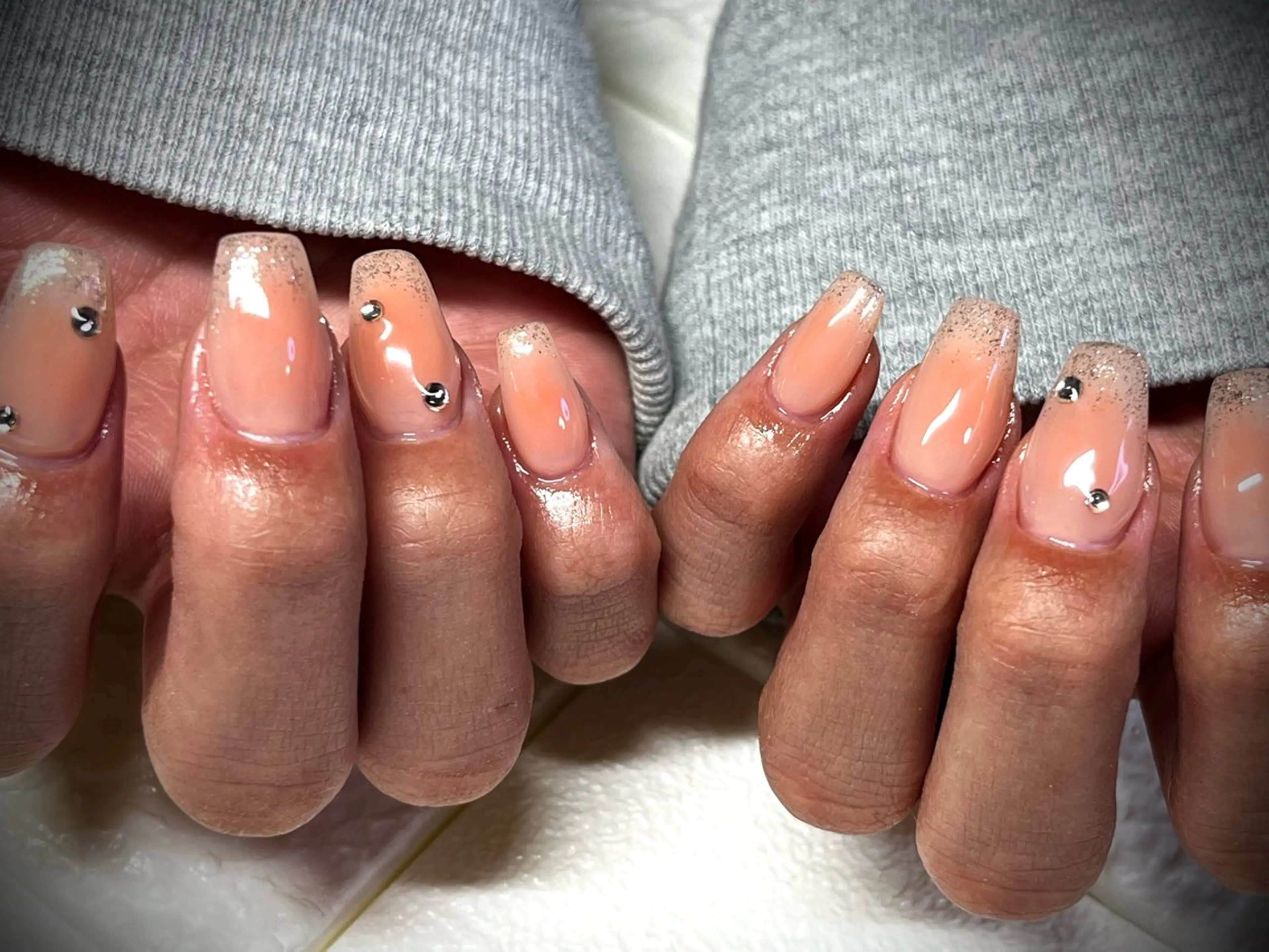 ネイル チークネイル ハンドネイル まり りぃ〜んのネイルデザイン