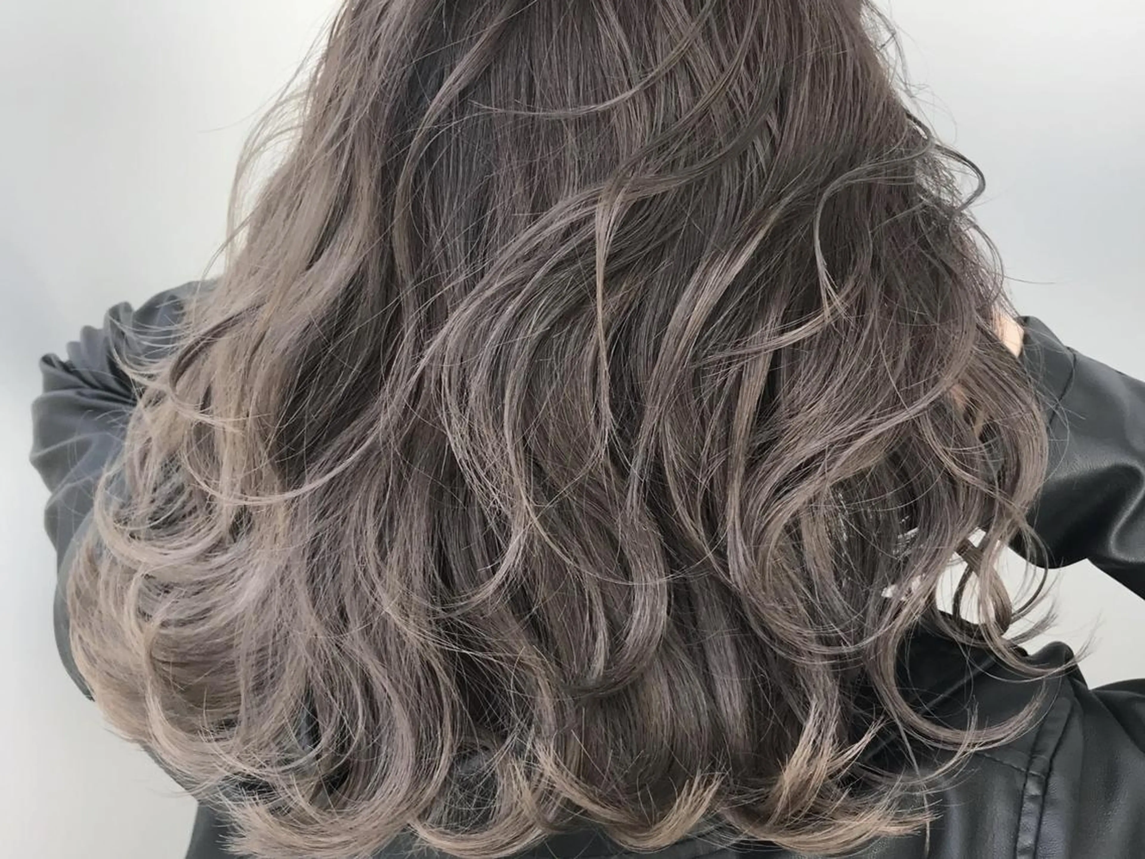 ロング カラー 🌟髪質改善ケアカラ ー美髪縮毛矯正y🌟のヘアスタイル