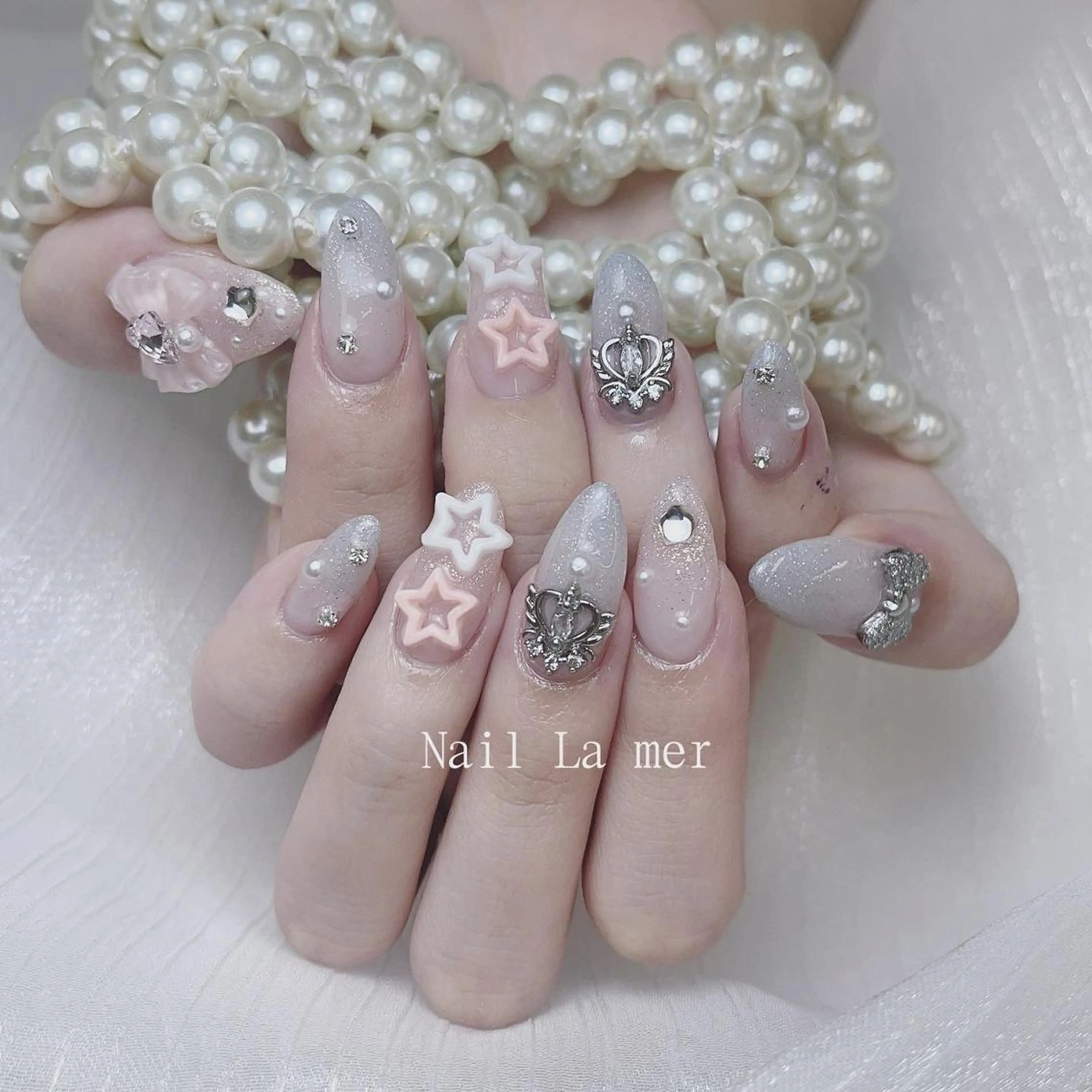 ネイル ✨荒木 🌙のネイルデザイン