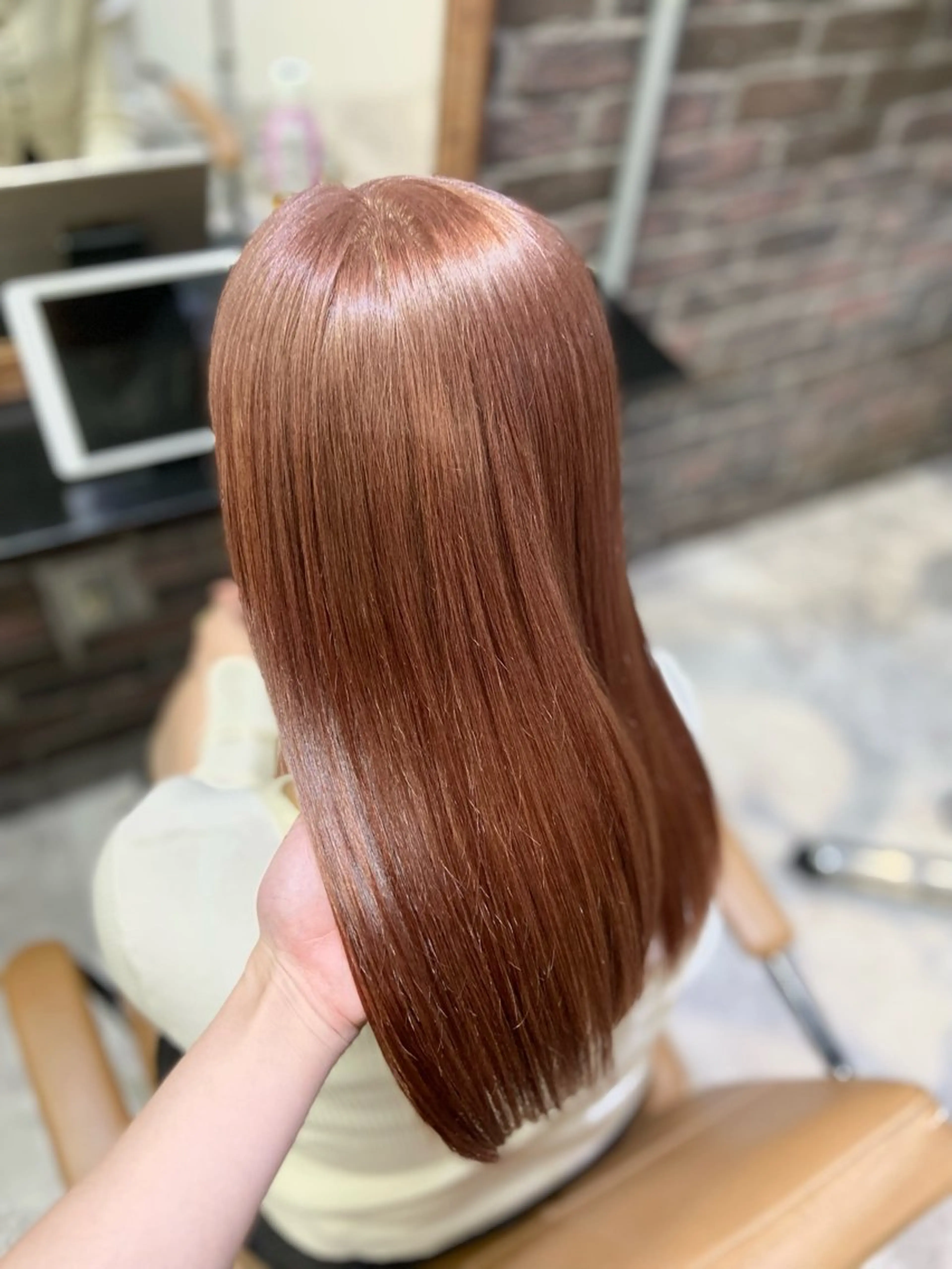 ミディアム 艶髪ハイトーン🌙 /RINOのヘアスタイル