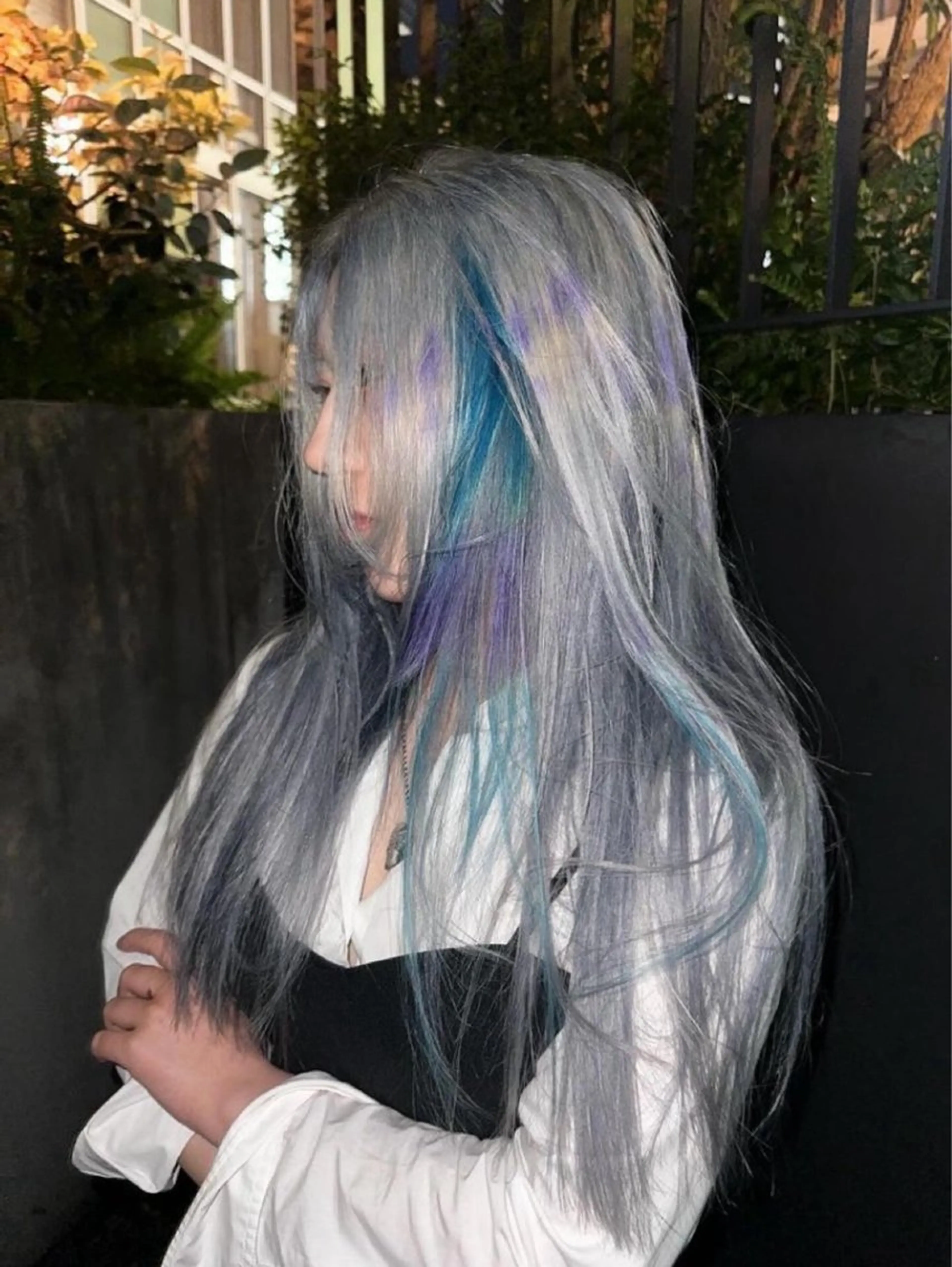 ロング ✴︎TO-MA✴︎ レッドカラー/透明感のヘアスタイル