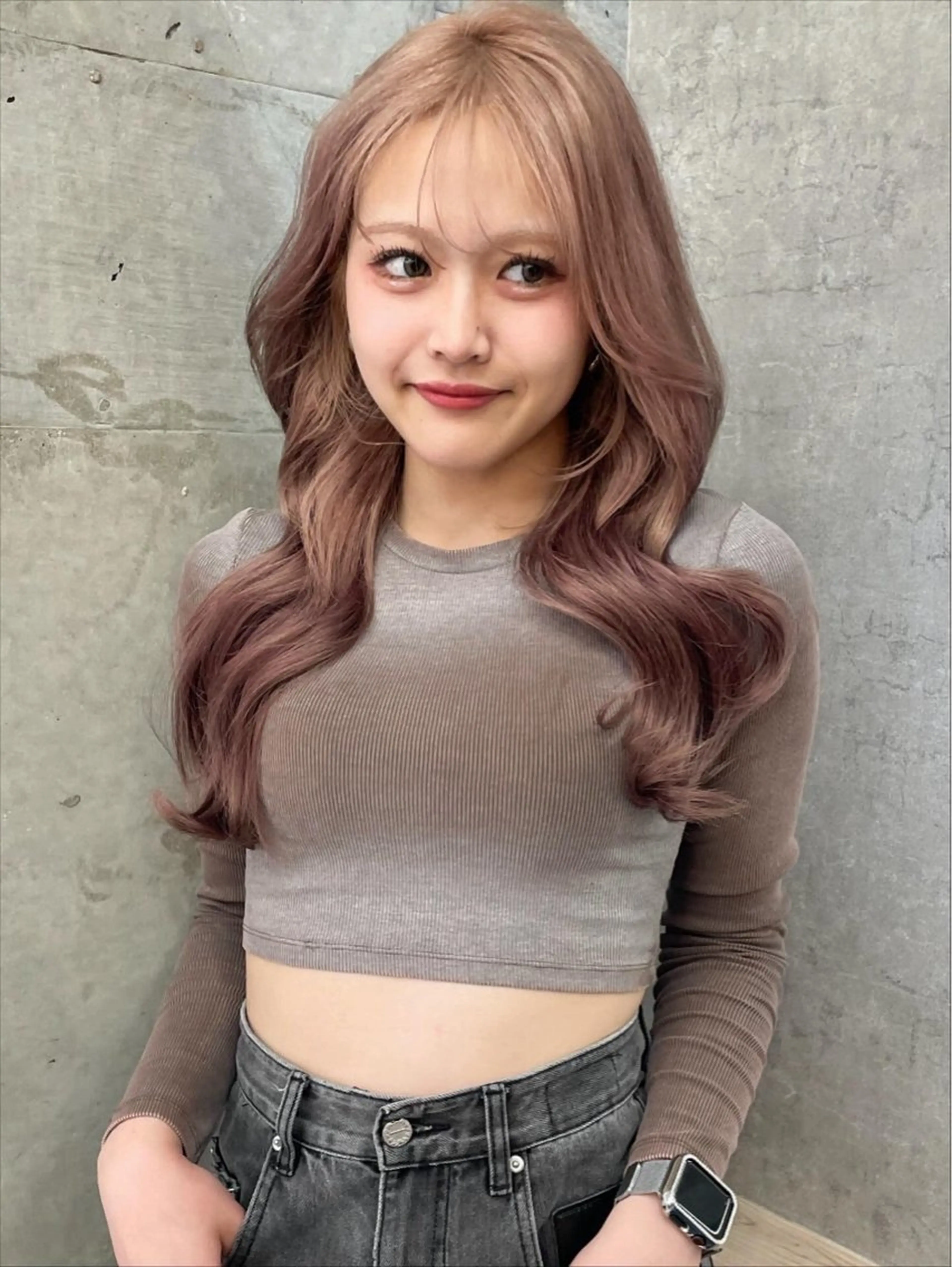 セミロング カラー ベージュカラー ブリーチ ダブルカラー ピンクカラー ピンクベージュ ヘアカラー ブリーチ/ベージュ 💕/momoaのヘアスタイル