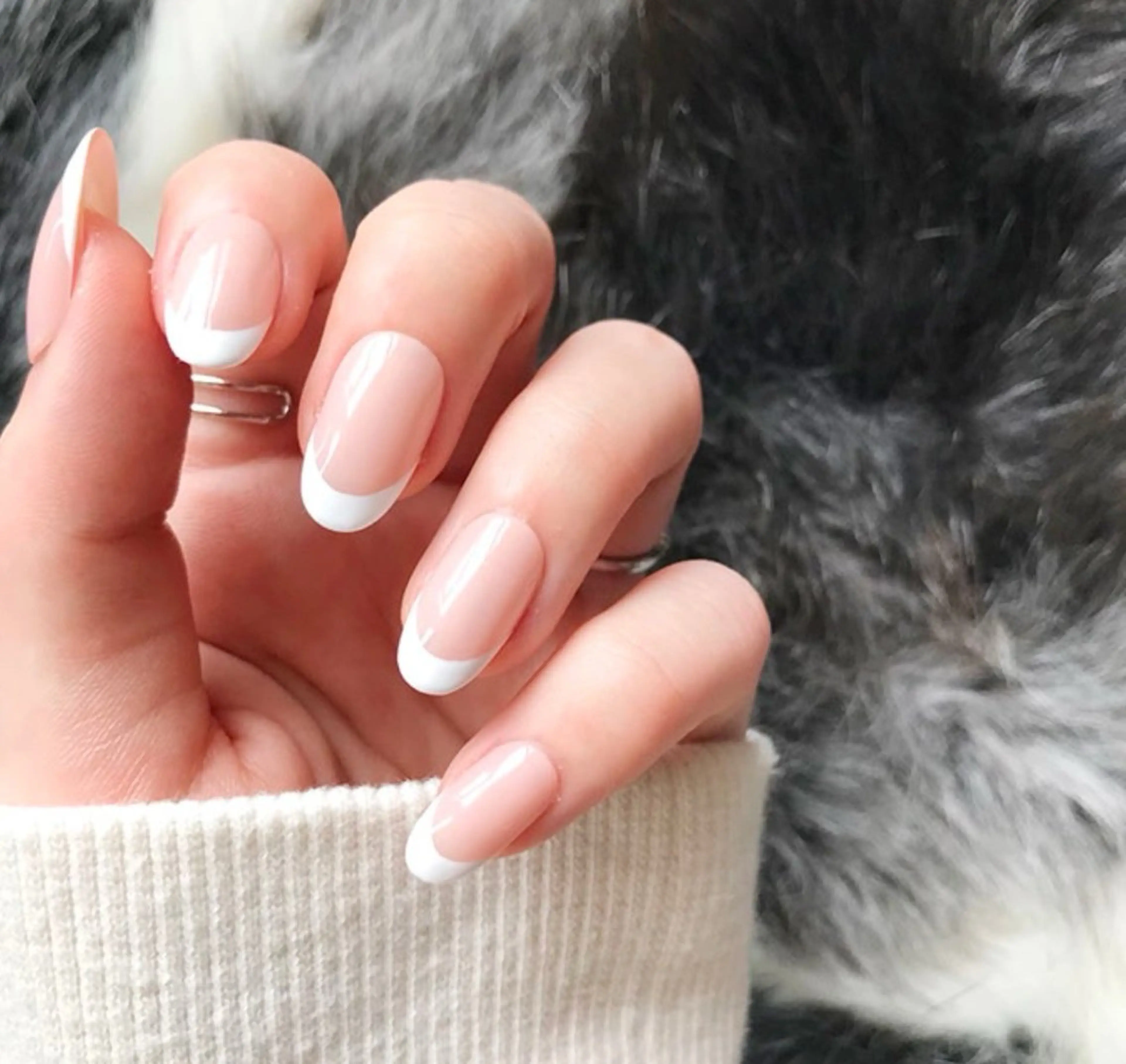 オフあり💅フレンチネイル🫧爪先から綺麗になるデザインです✴️の写真