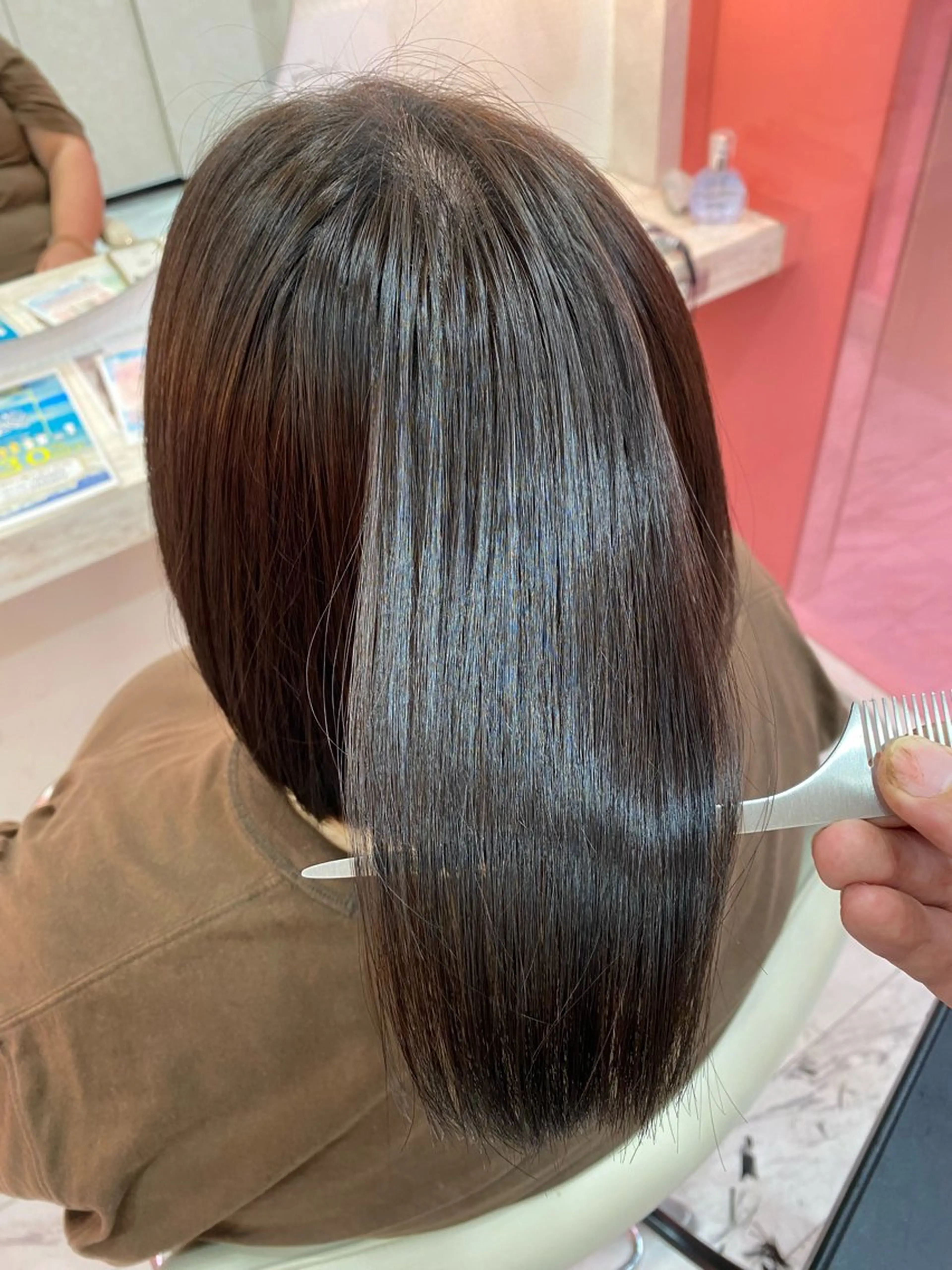 ミディアム カット 縮毛矯正 トリートメント 本間 しゅうまのヘアスタイル