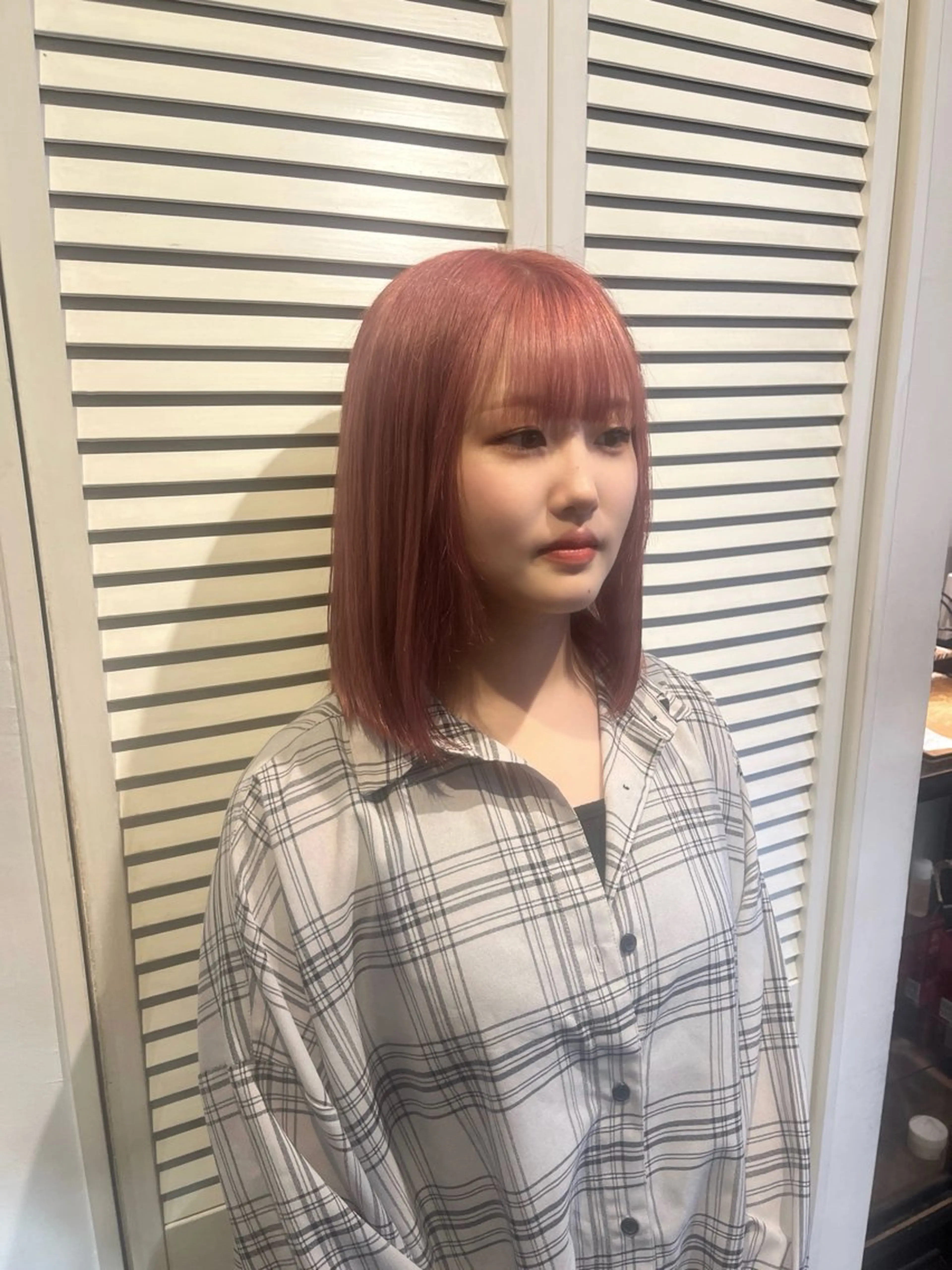 ミディアム HOMIE TOKYO所属・sora / 渋谷 / ハイトーンのヘアスタイル