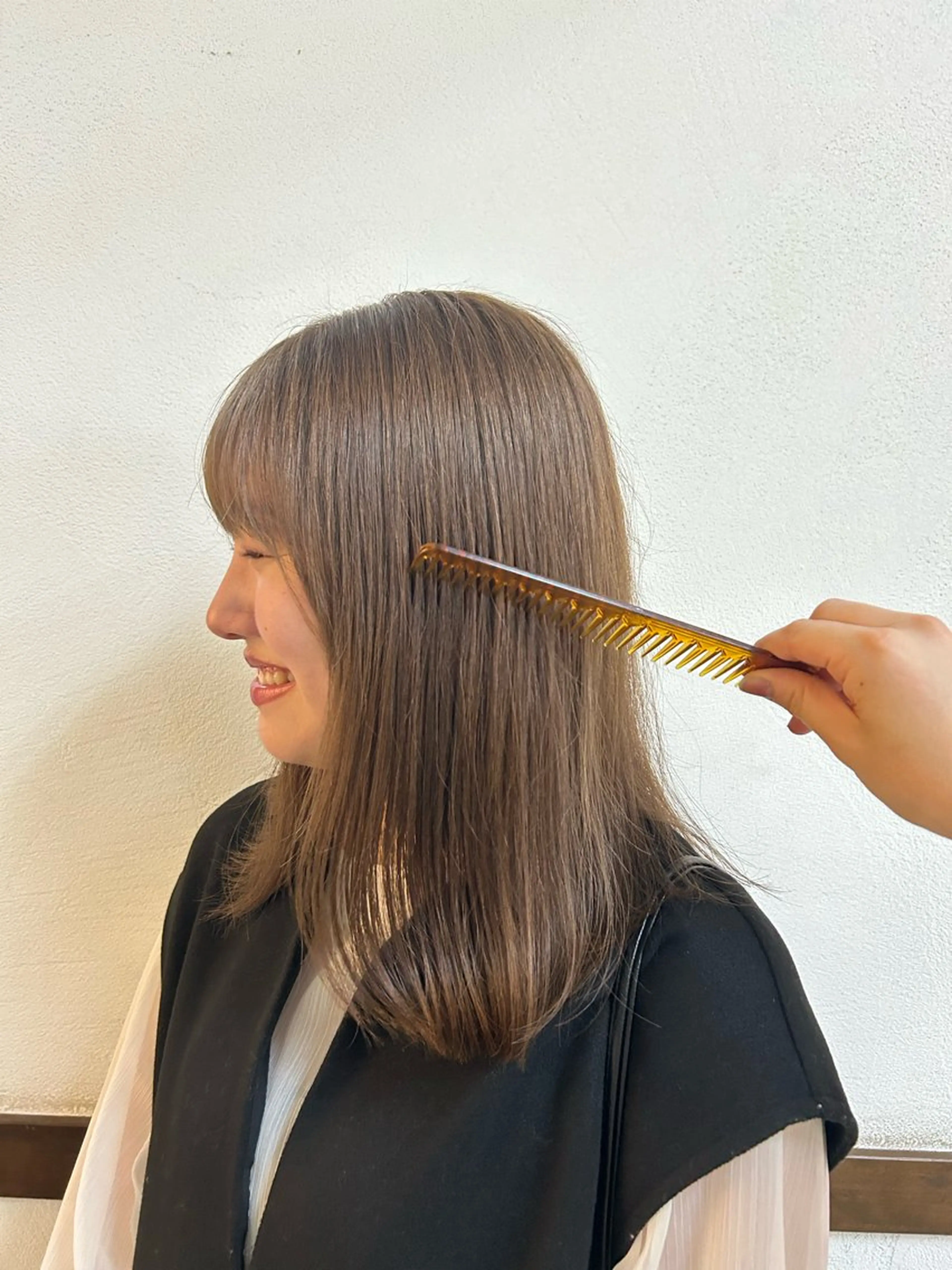 ミディアム ヘアカラー Toca所属・齋藤 穂乃花のヘアスタイル