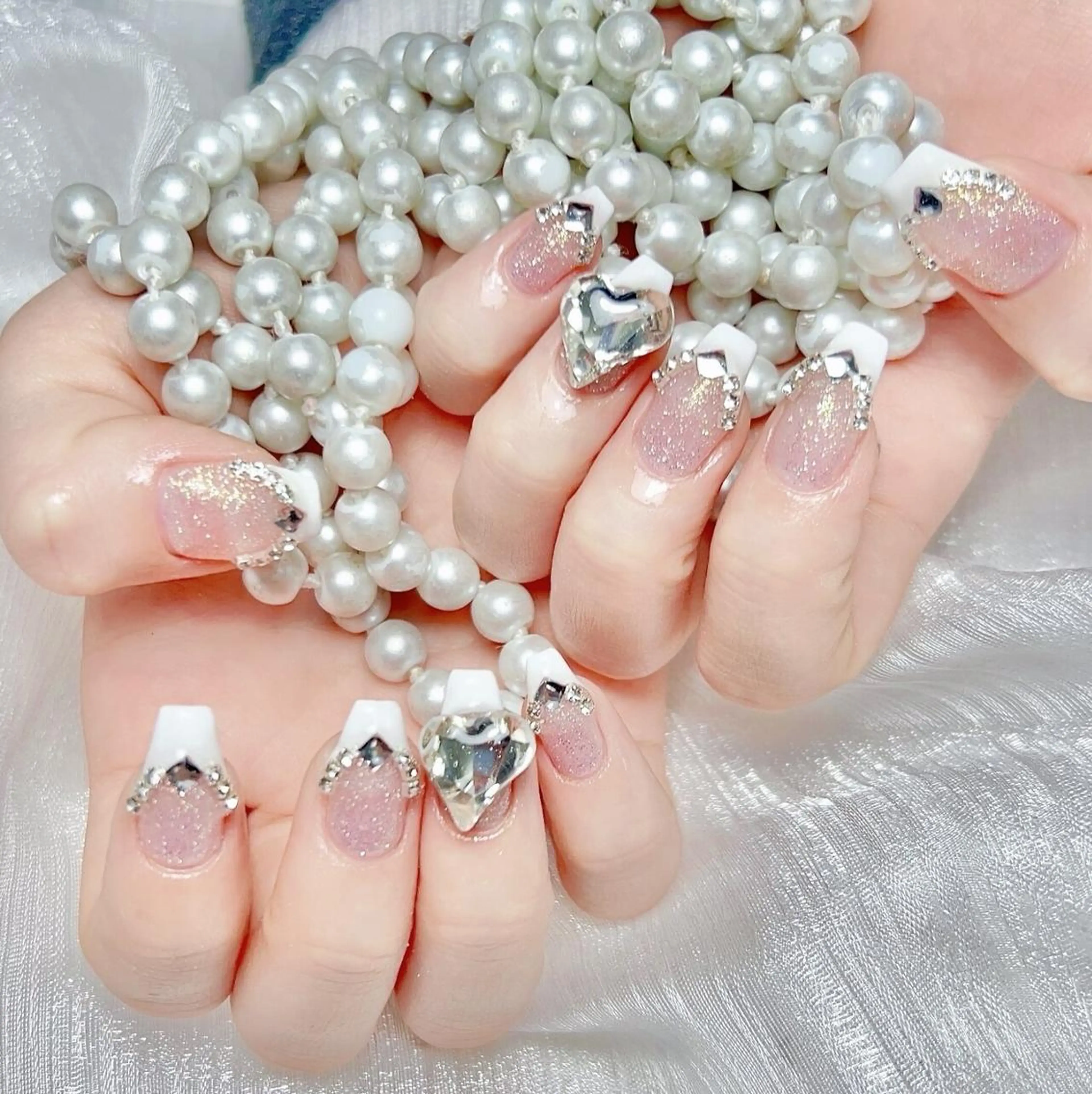 ネイル Aurum nailのネイルデザイン