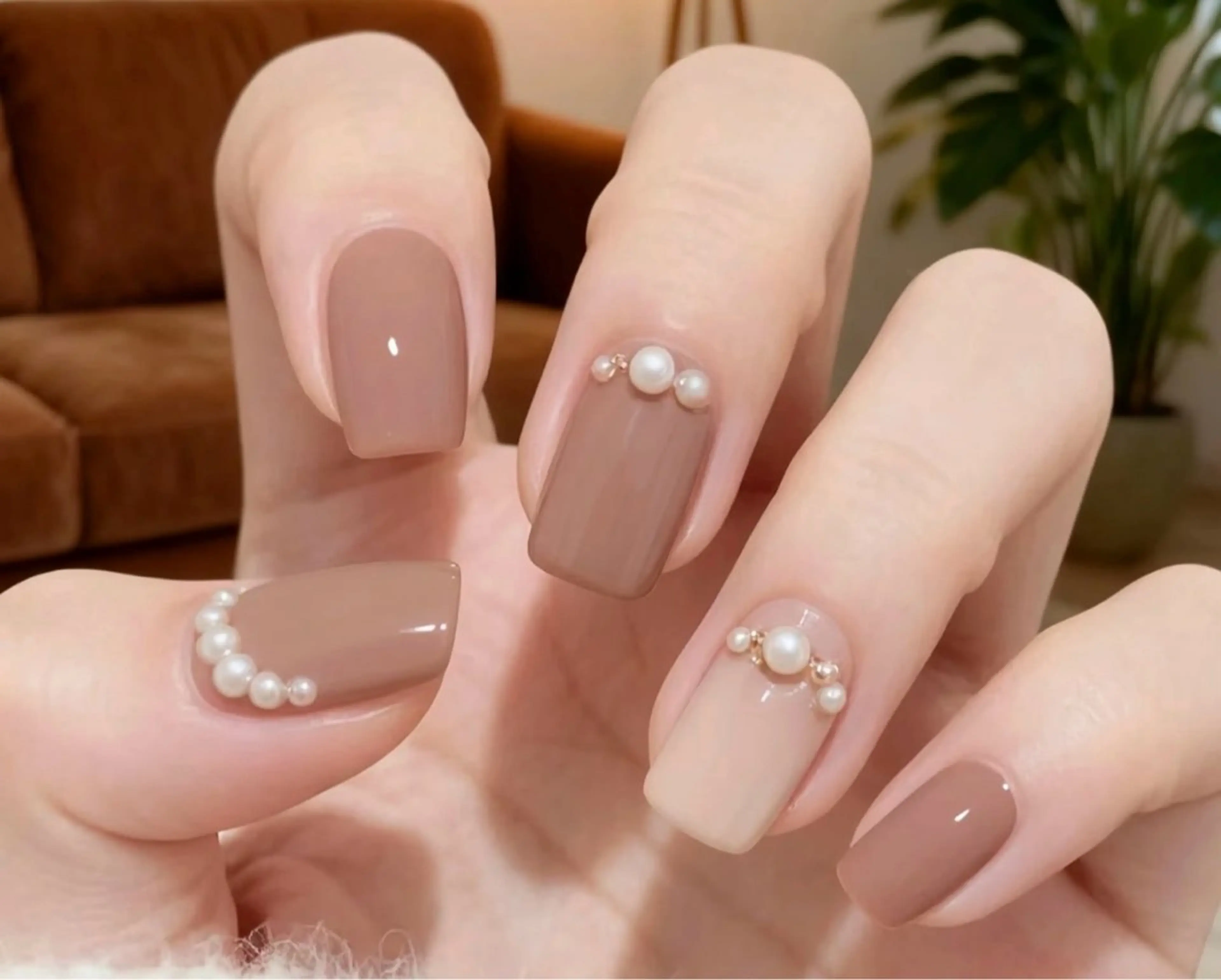 ネイル フレンチネイル ジェルネイル ガラスフレンチ グラデーション ラメ(グリッター) ネイルサロン Jasmine 池袋東口所属・YU RIのネイルデザイン