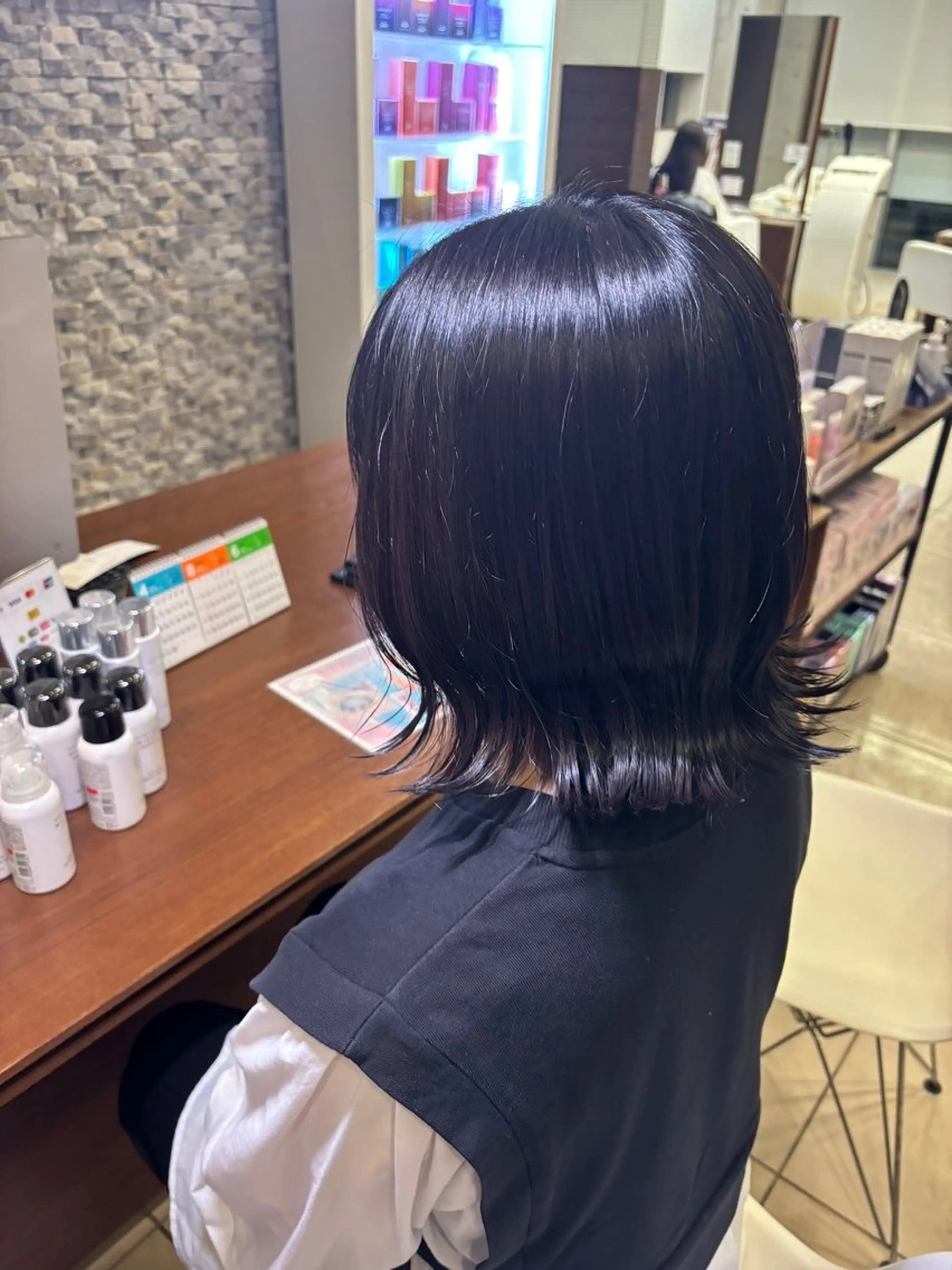 ショート カラー 水野 志保のヘアスタイル