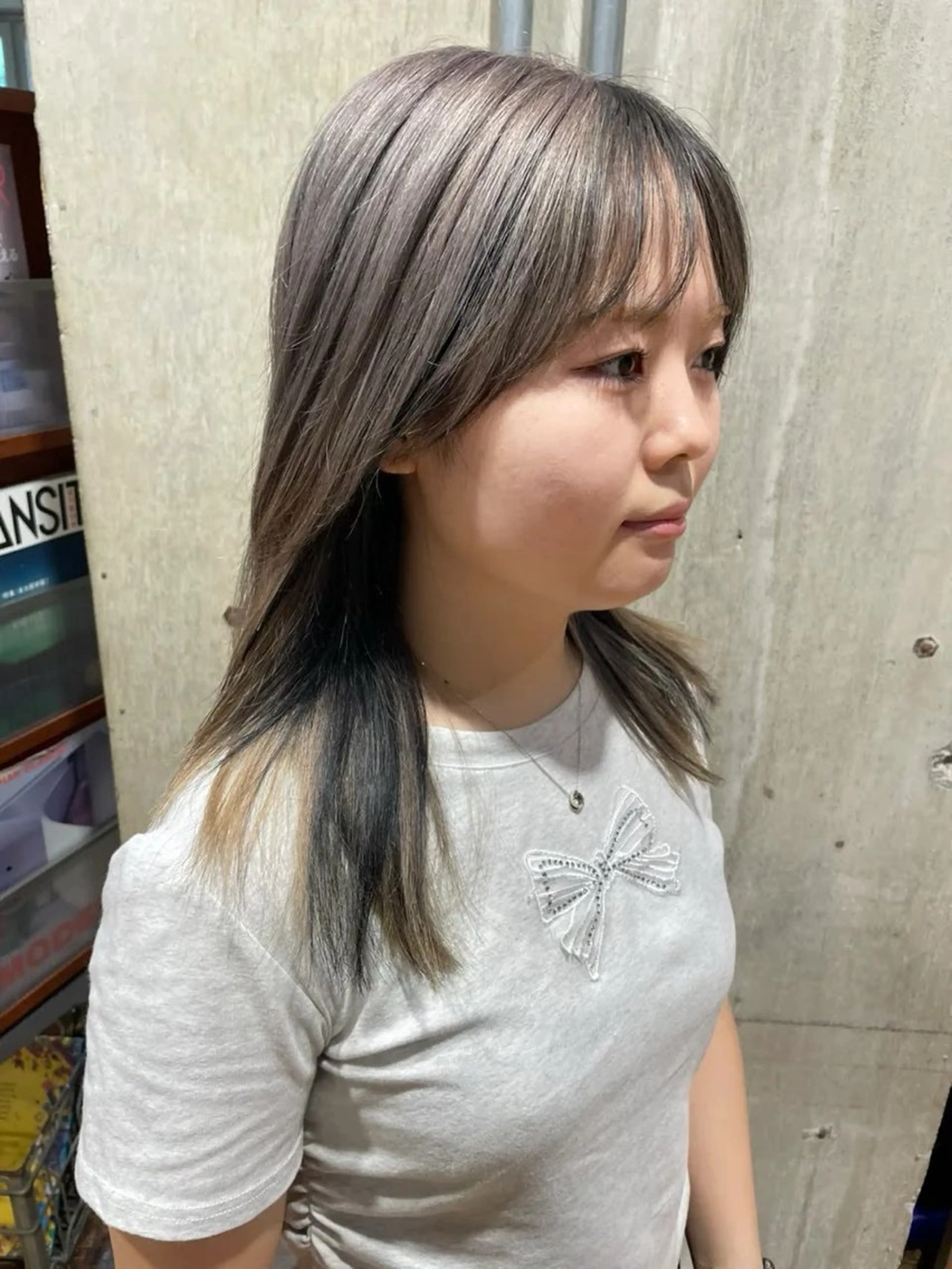 ミディアム カラー 黒髪 シルバー ヘアカラー トリートメント 🔆N°大分🔆 ﾜﾀﾅﾍﾞｱｵｲのヘアスタイル