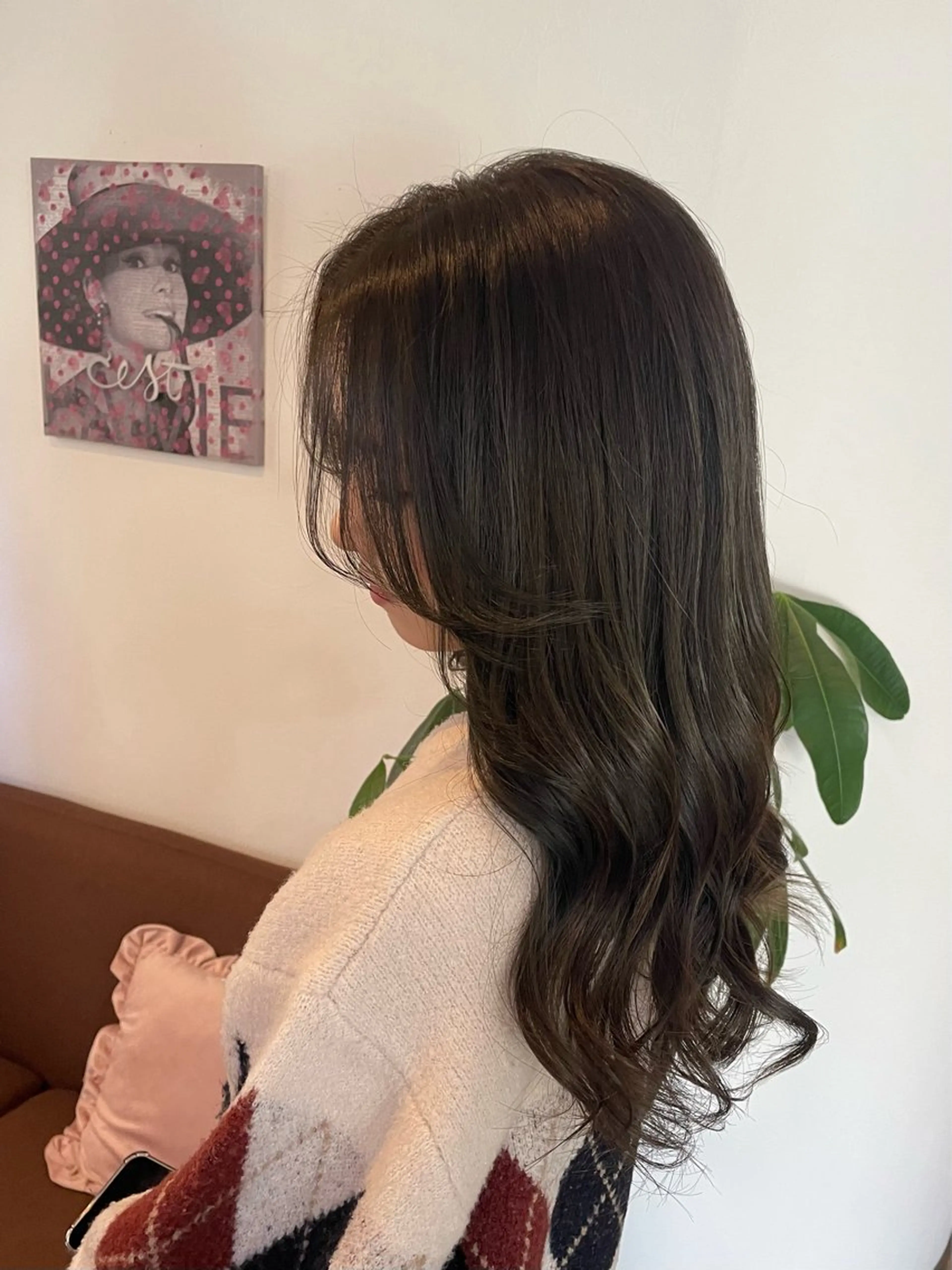 ロング カラー オリーブカラー acero + hair&eyelash 幸手店【アチェロ】所属・ハイライトハイトーン 💖MOMOKAのヘアスタイル