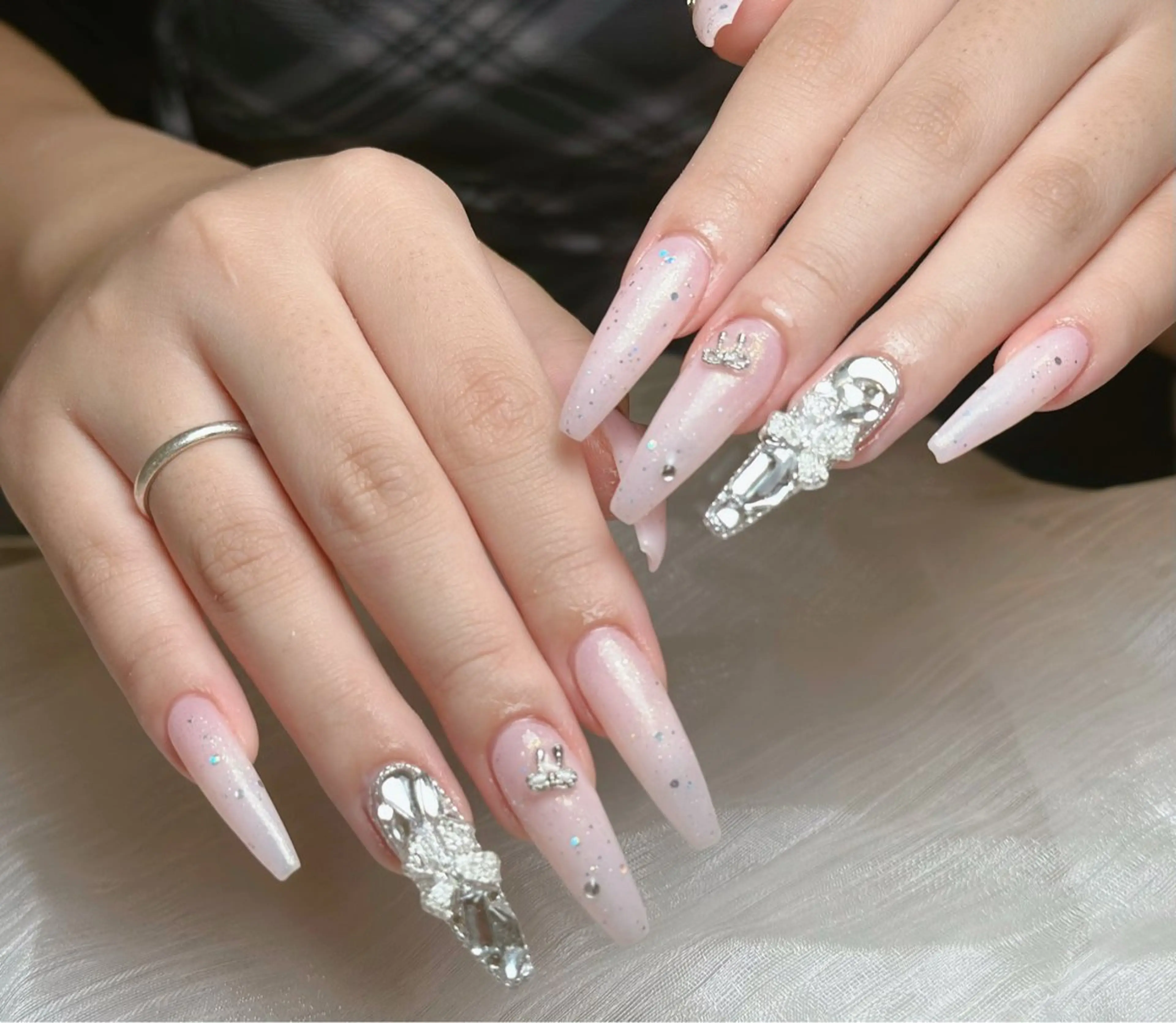 「ジェルオフ無料」 🎶💭♥️チップ長さだし+定額デザイン❤️🔥の写真