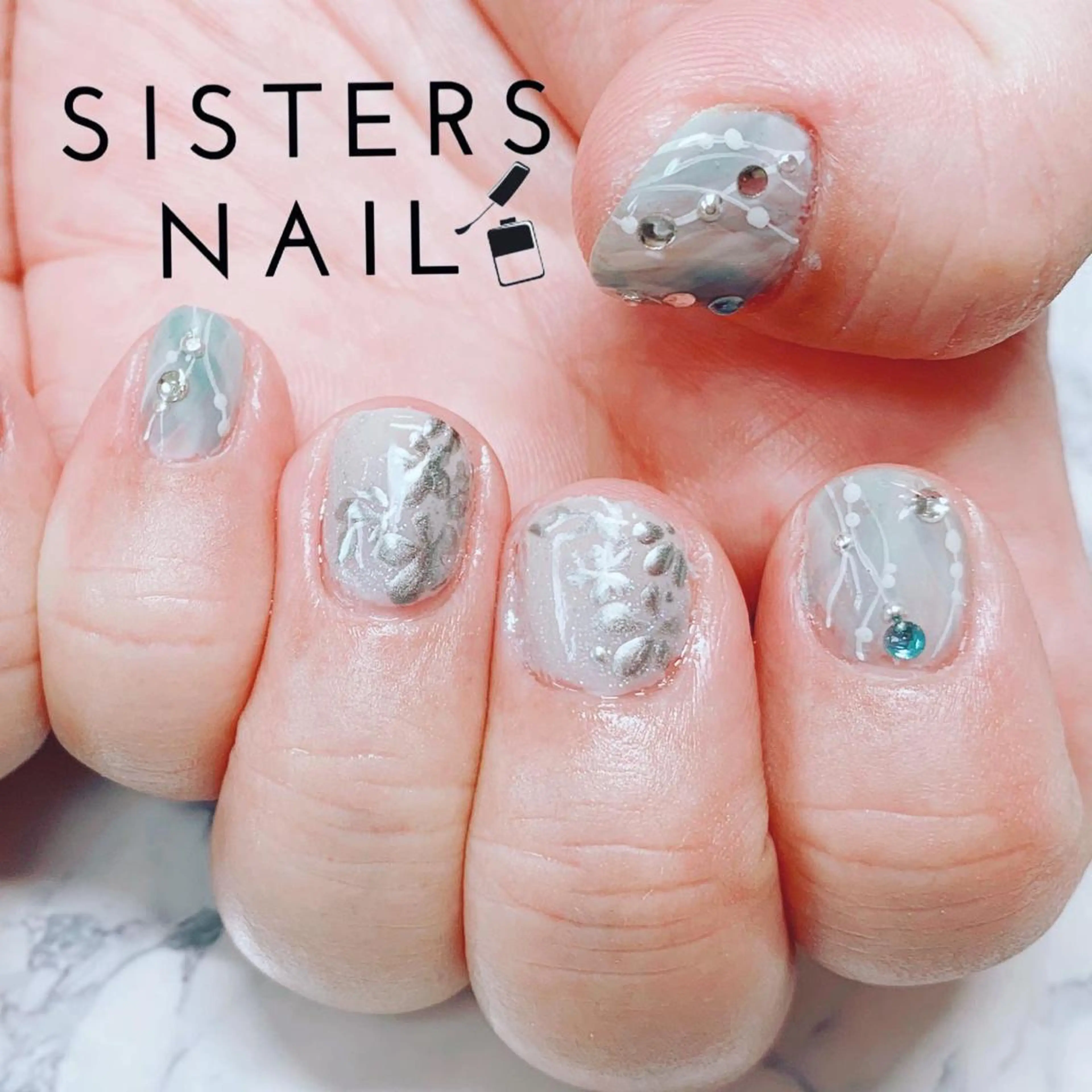 ネイル sisters nail.fのネイルデザイン