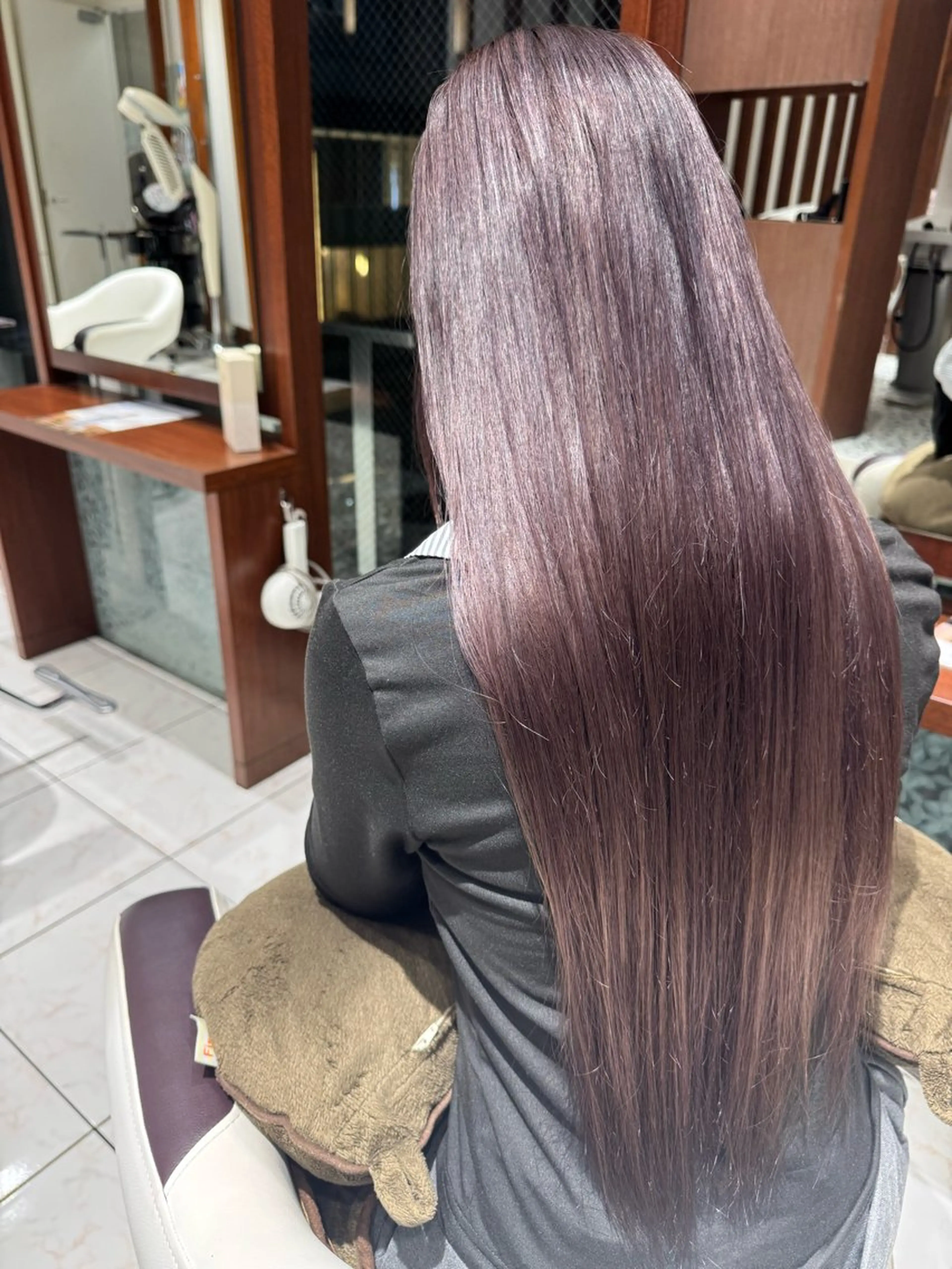 ロング カラー 松永 果菜のヘアスタイル