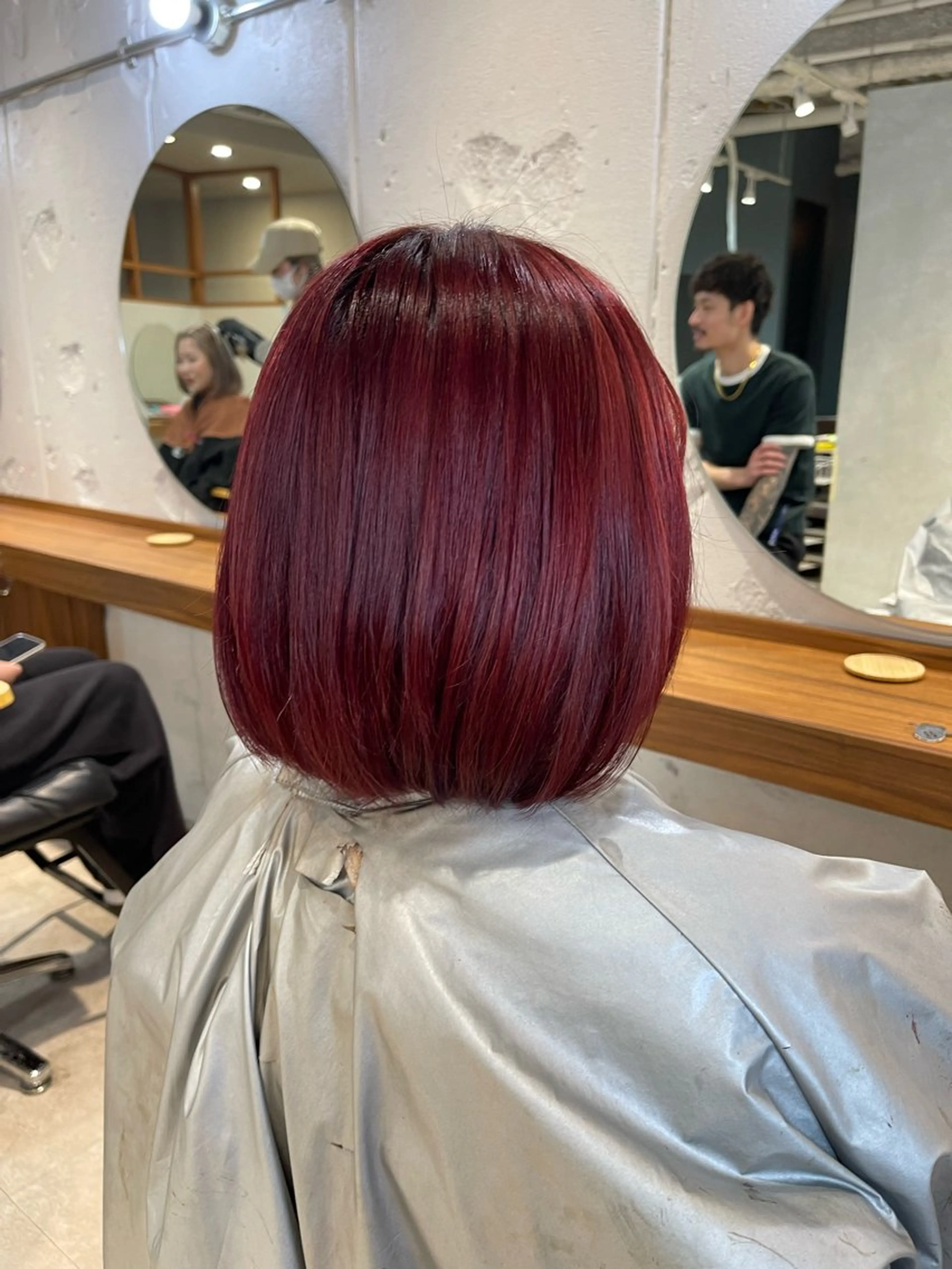 ミディアム カラー ヘアカラー トリートメント EIGHT 濱田響のヘアスタイル