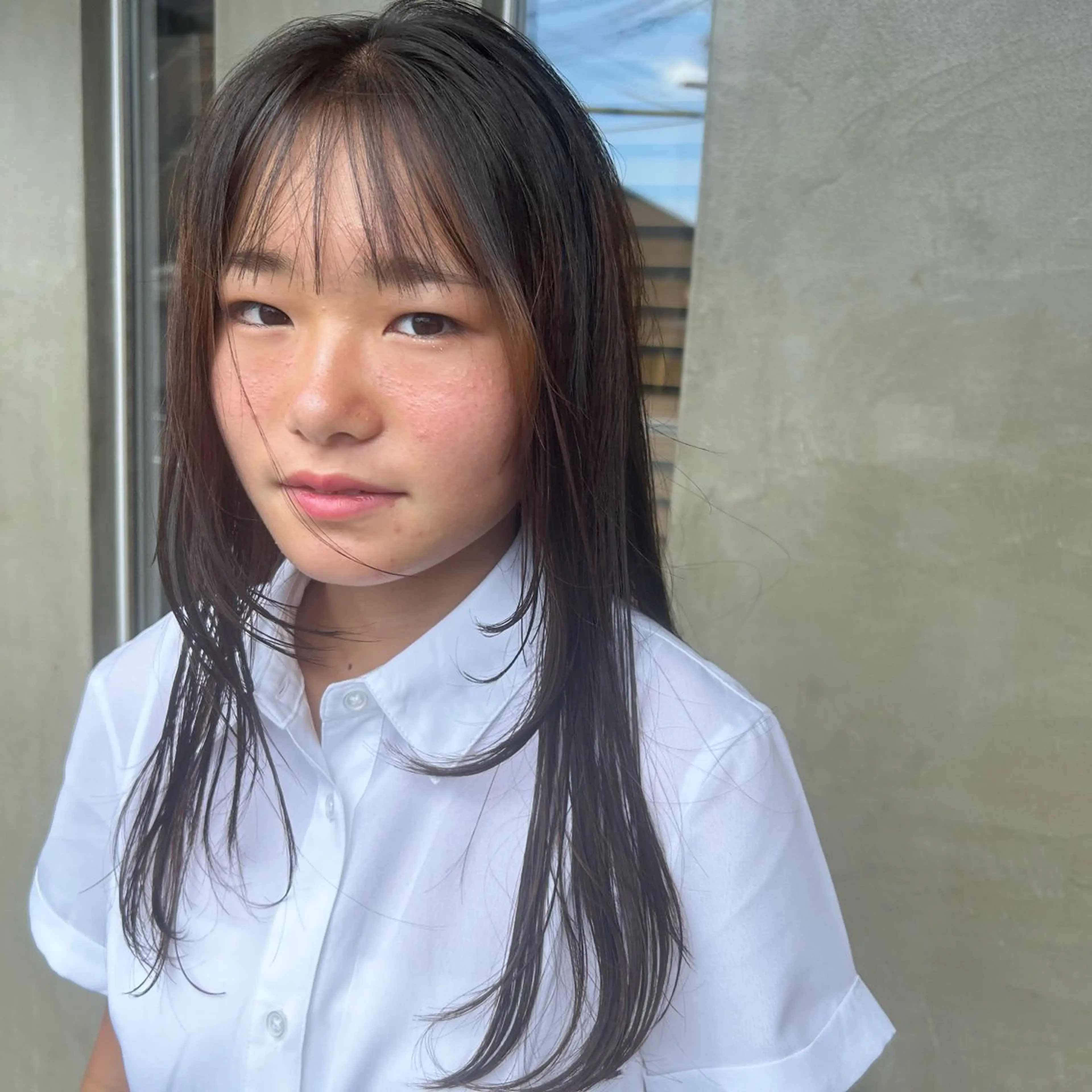 セミロング 顔まわりレイヤー レイヤーカット カット 柔らかカラー🥛 mayucoのヘアスタイル