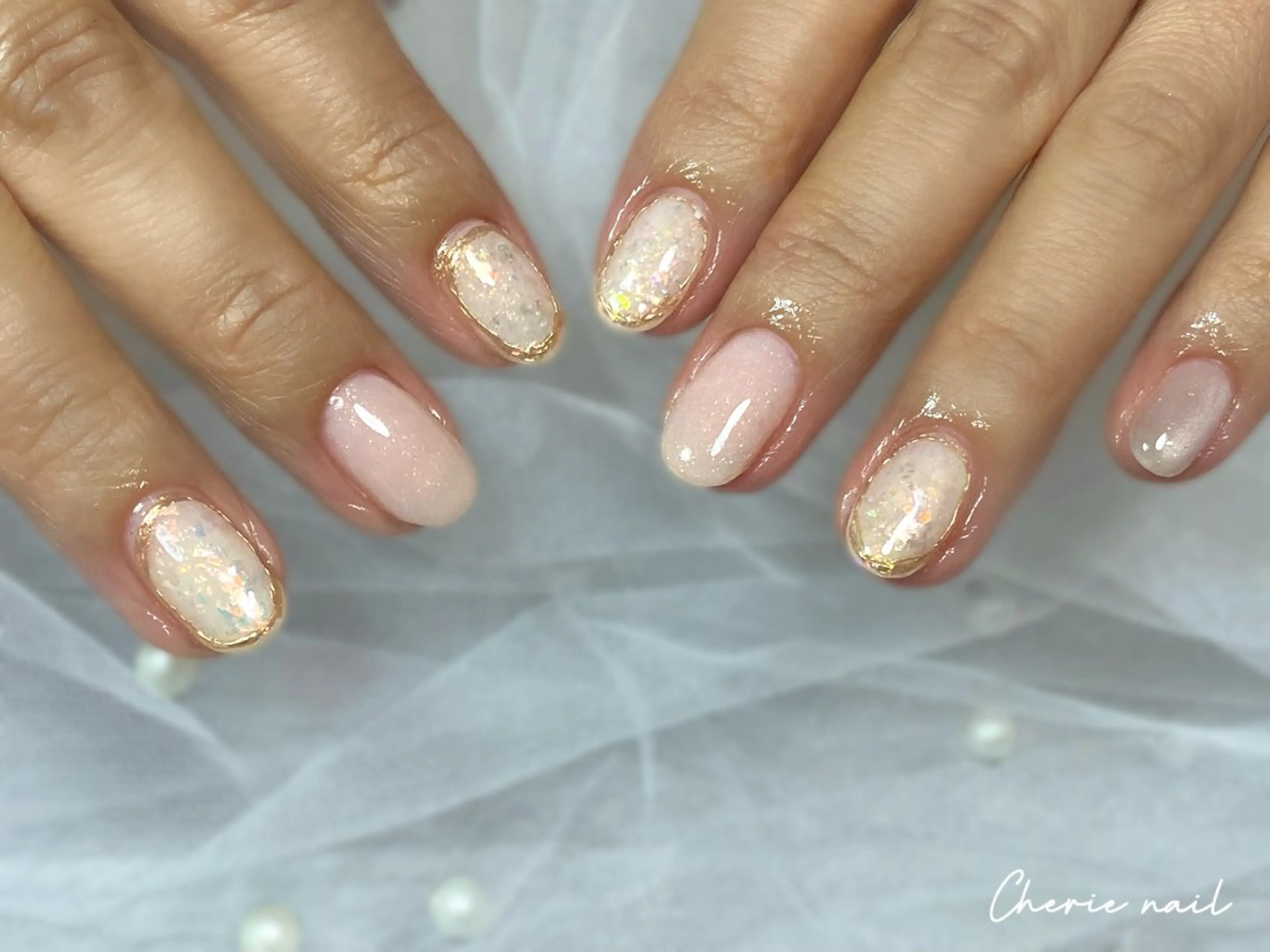 ネイル オーロラネイル ジェルネイル ラメ(グリッター) ミラーネイル ピンク Cherienail yunaのネイルデザイン