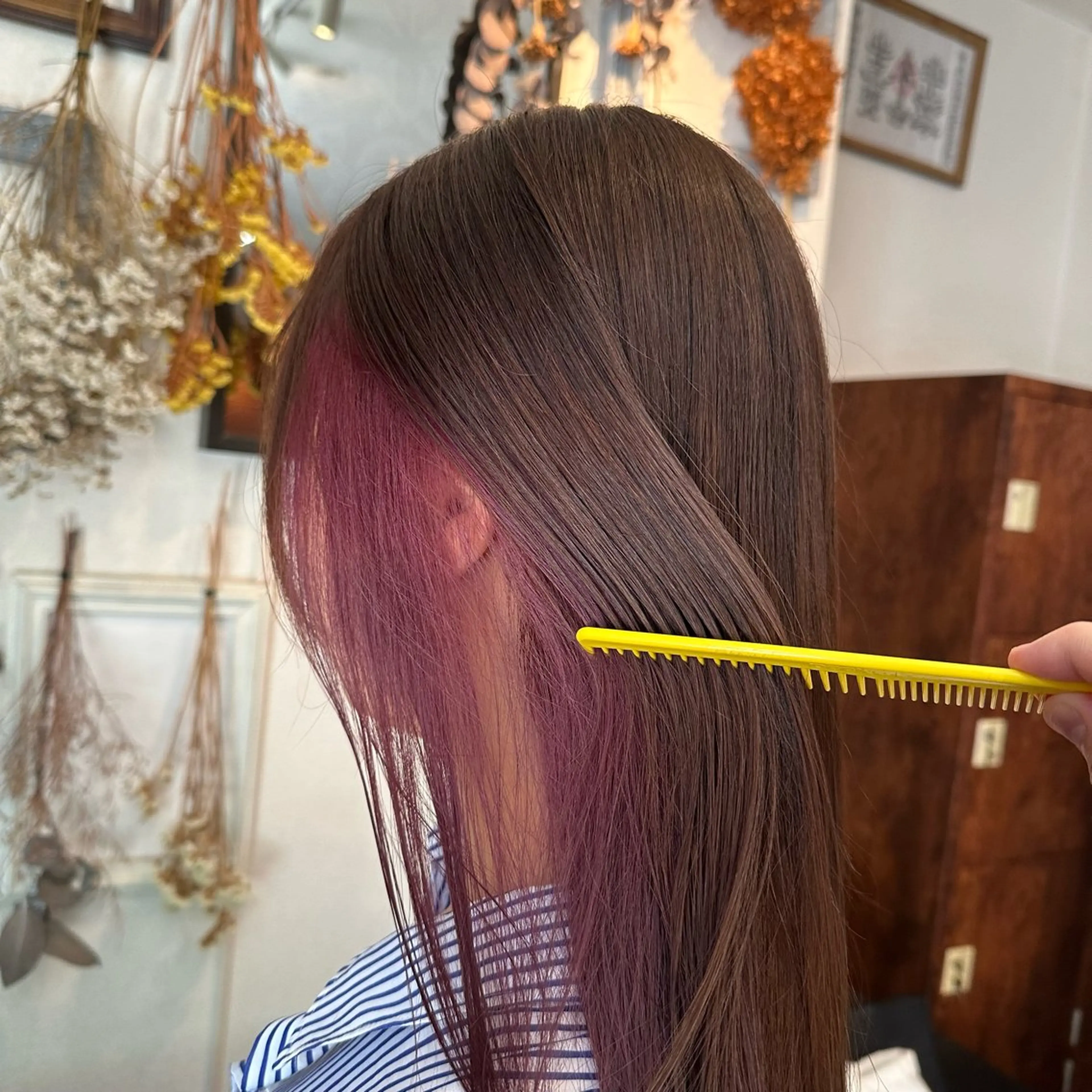 ロング カラー ピンクカラー バイオレットカラー インナーカラー指名 No.1菊池柊真のヘアスタイル