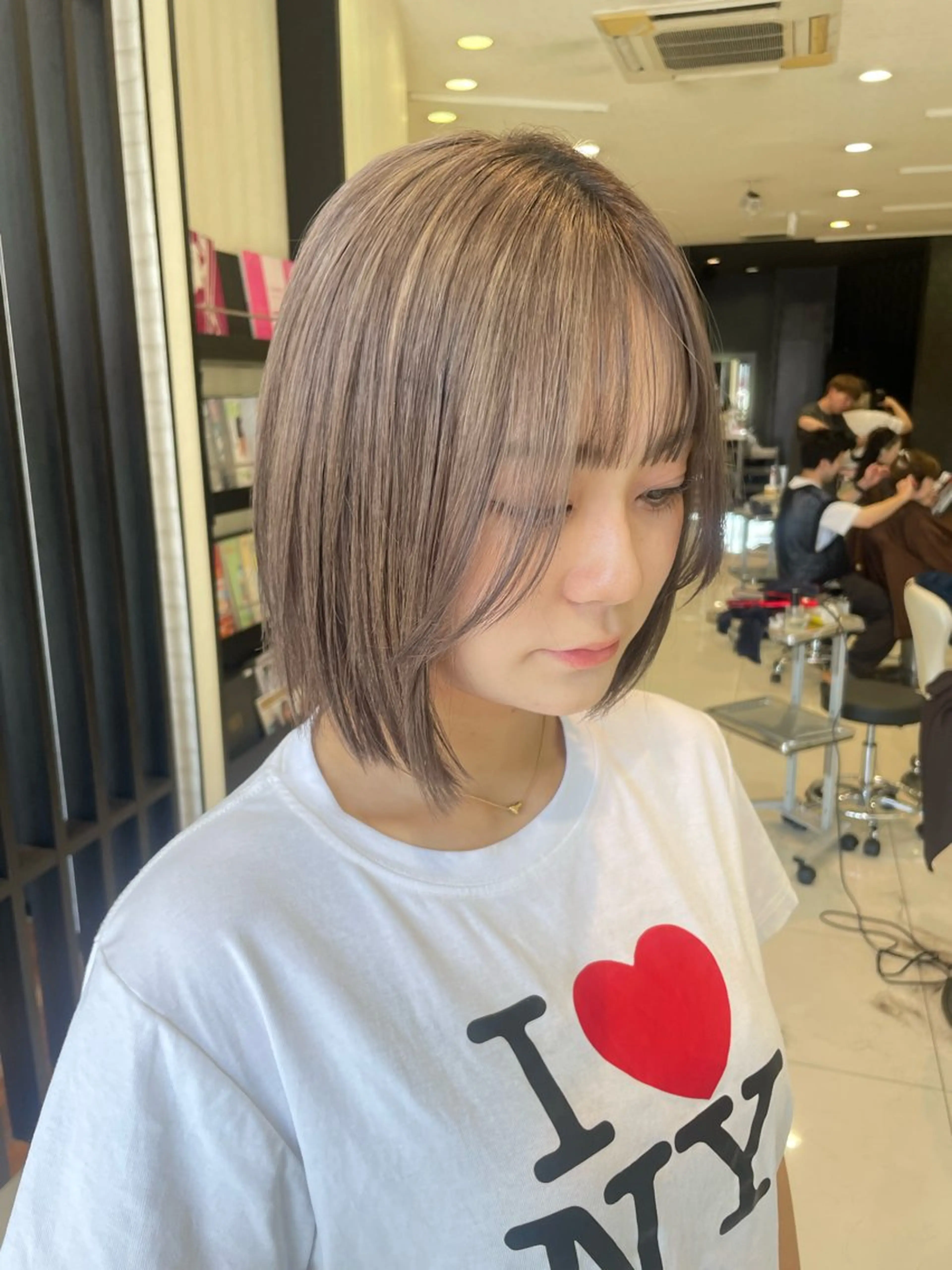 ミディアム 中河 美裕のヘアスタイル