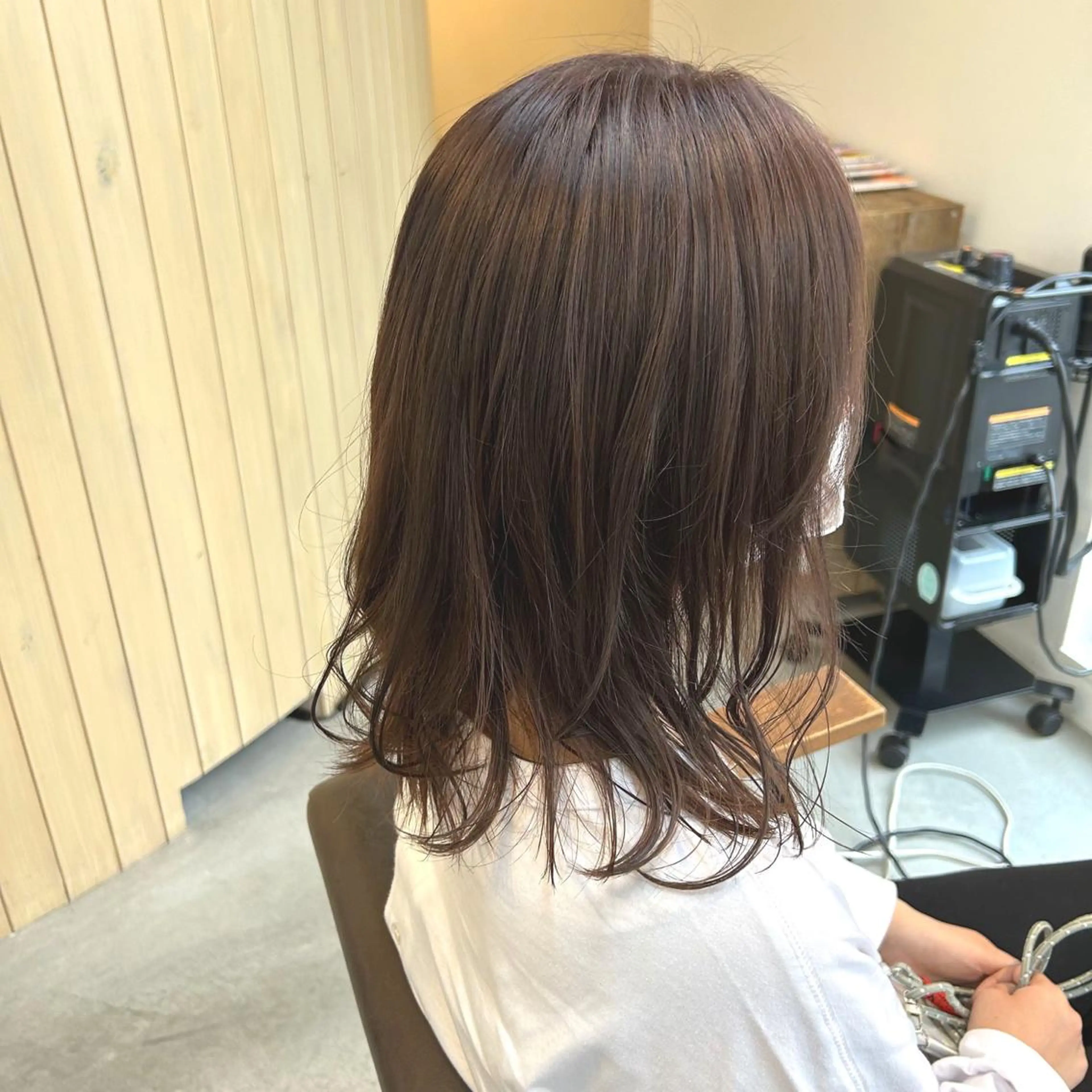 ミディアム カット ヘアカラー トリートメント kachina所属・綿貫 美雪のヘアスタイル