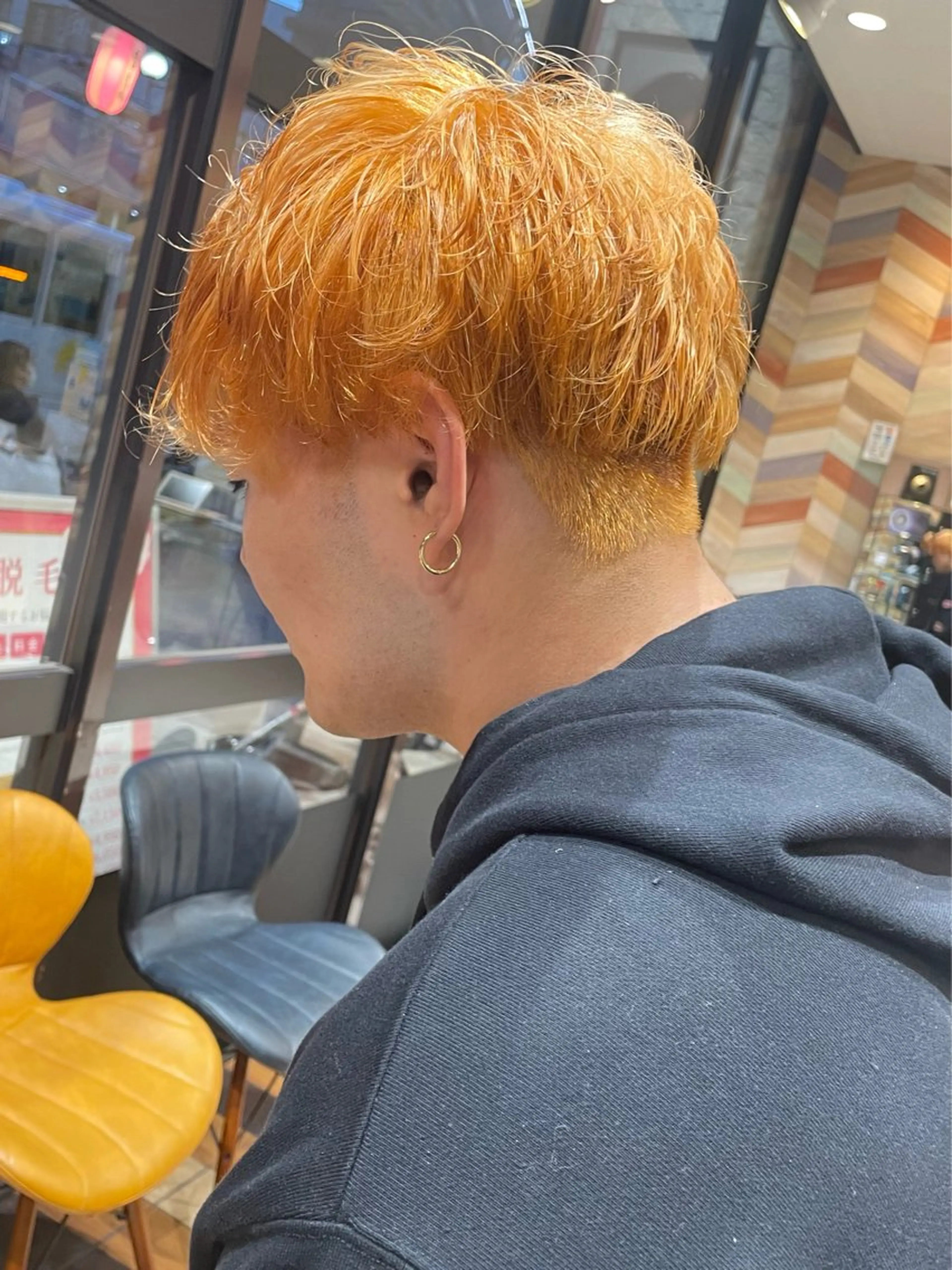 カラー ベージュカラー ブリーチ オレンジ オレンジベージュ EARTH🎀 ryokaのヘアスタイル