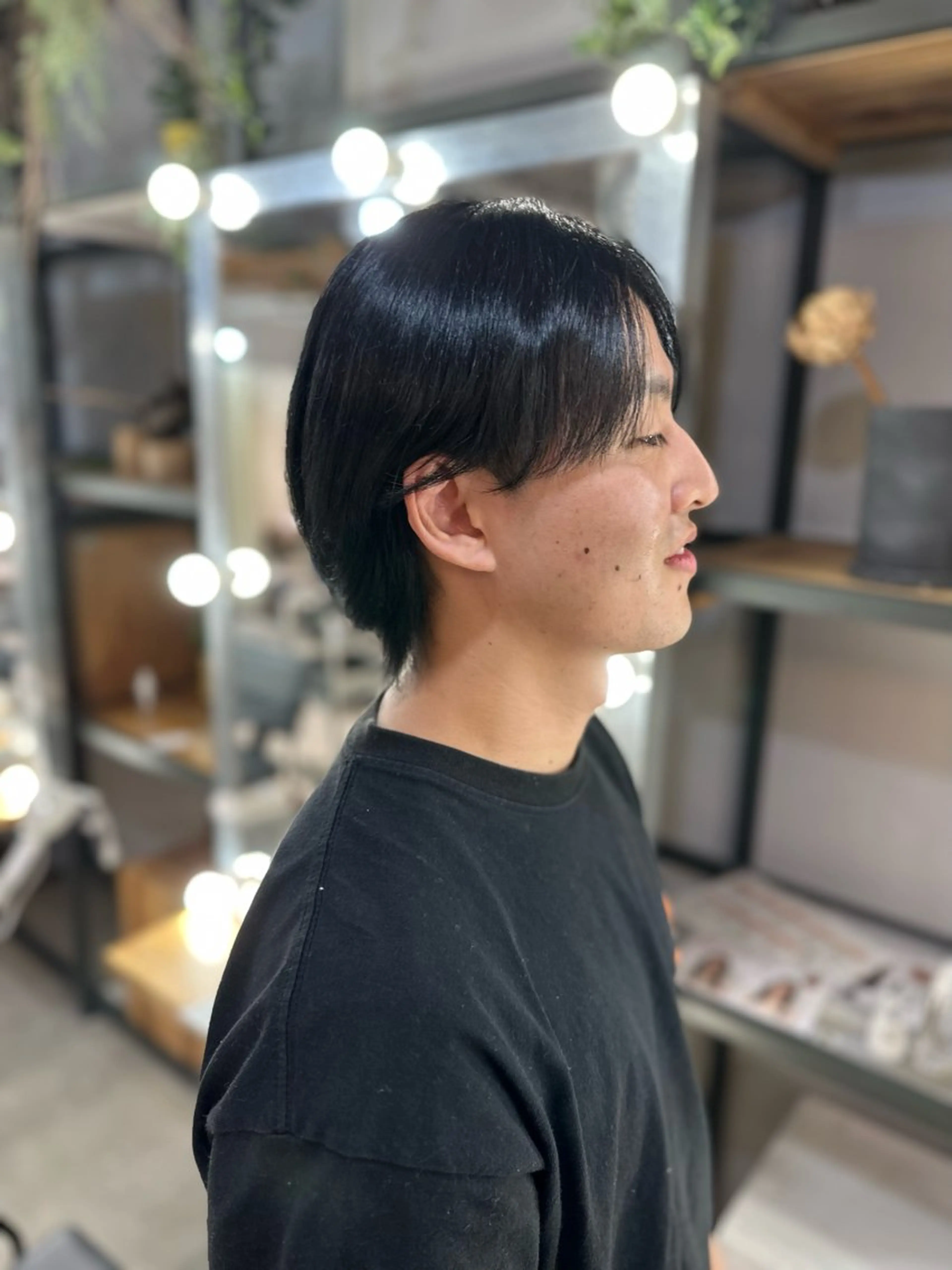 ショート カラー 黒髪 ハイトーンカラー 溜 一太のヘアスタイル