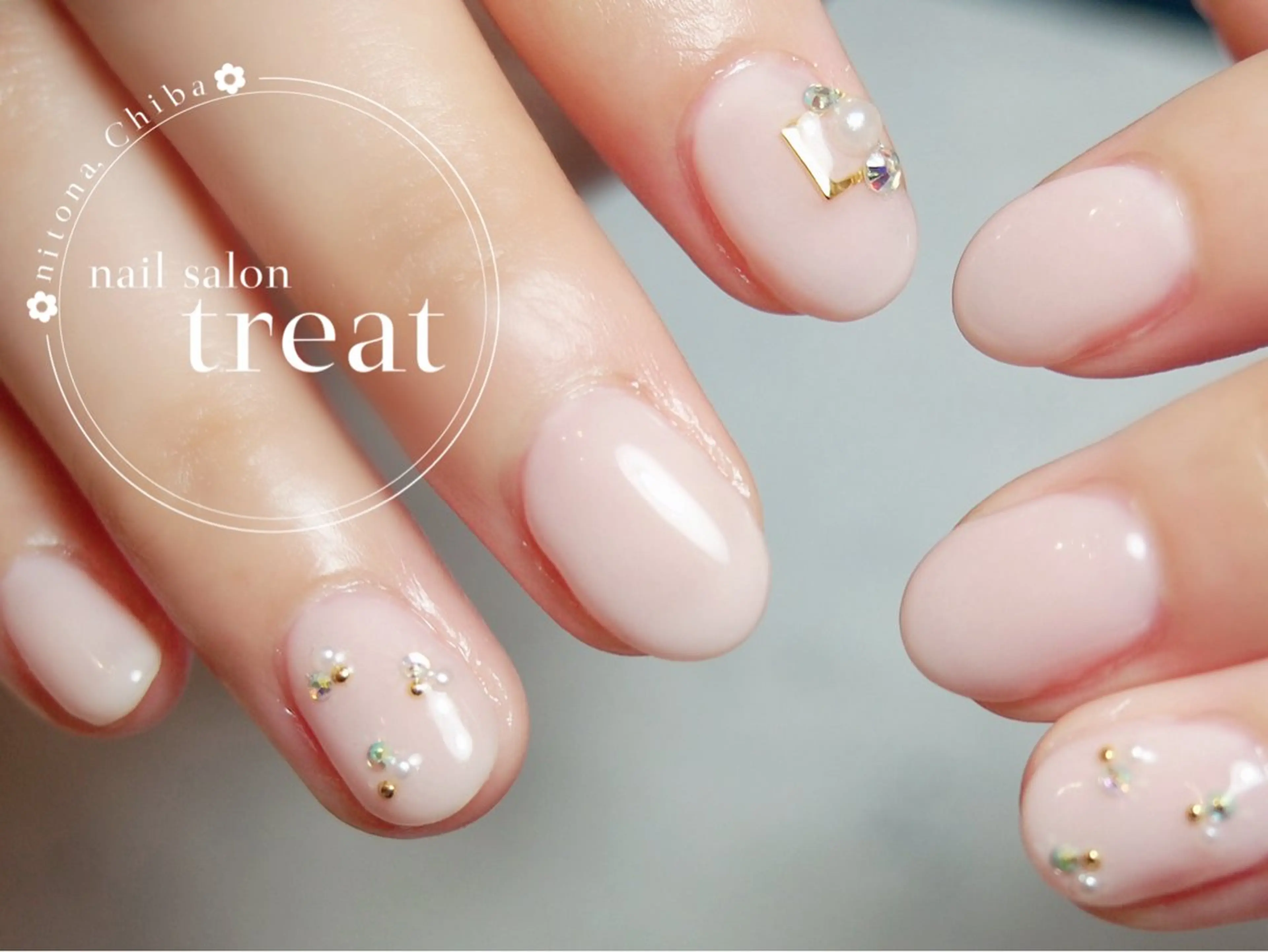 ネイル シンプルネイル nail salon treat あいのネイルデザイン