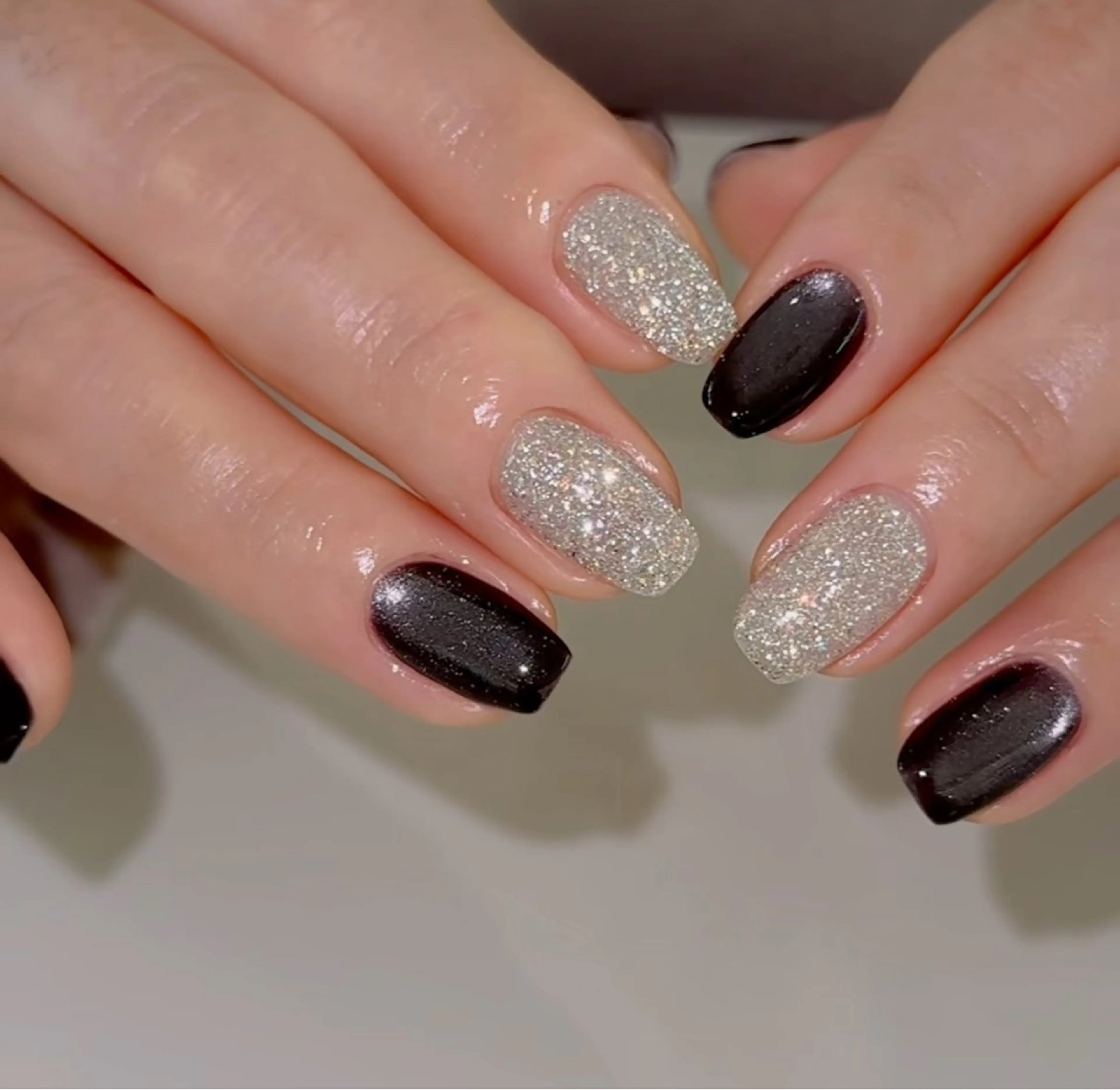 ネイル ハンドネイル 🎀PG🩵 ネイルサロンのネイルデザイン