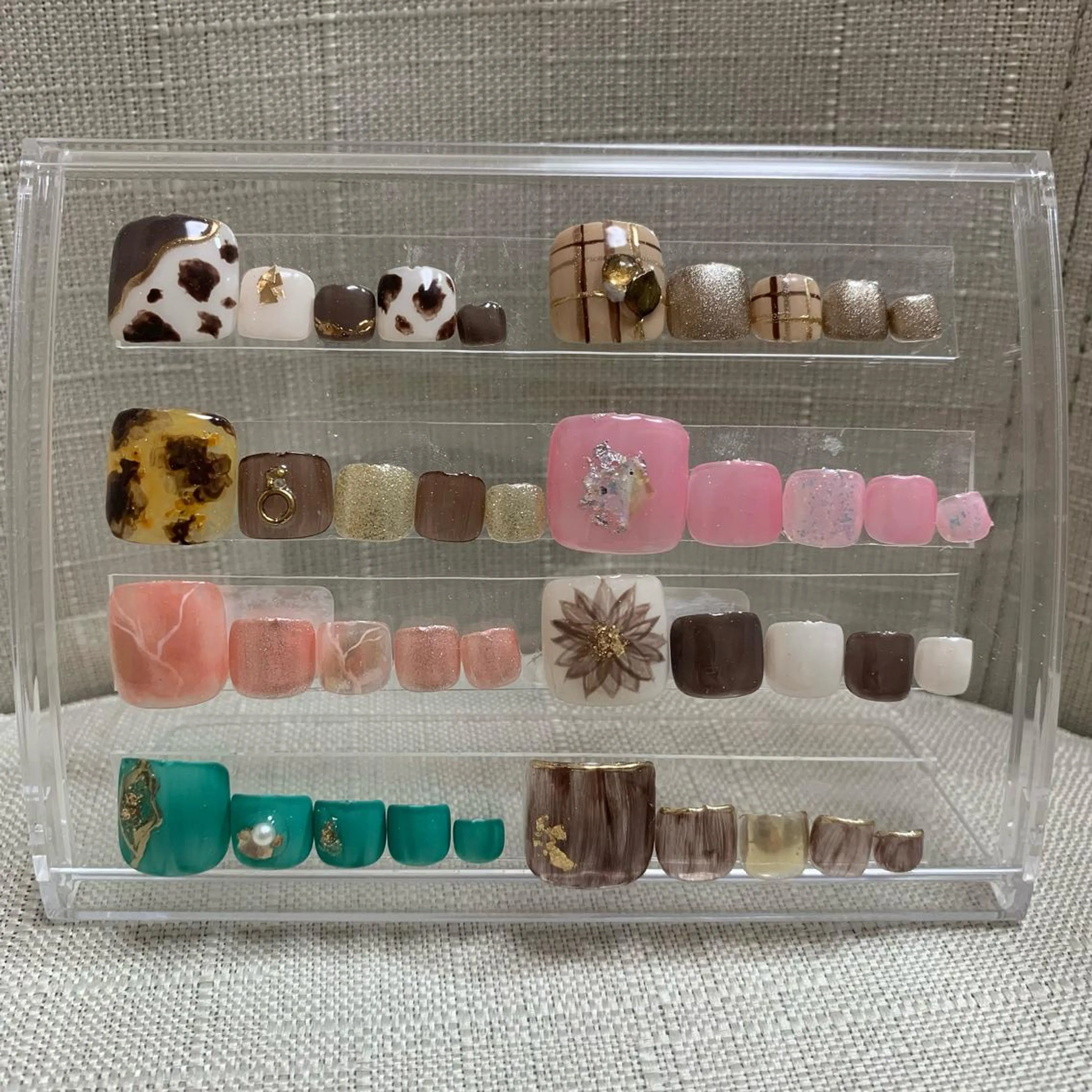 ネイル salon Hush Hushのネイルデザイン