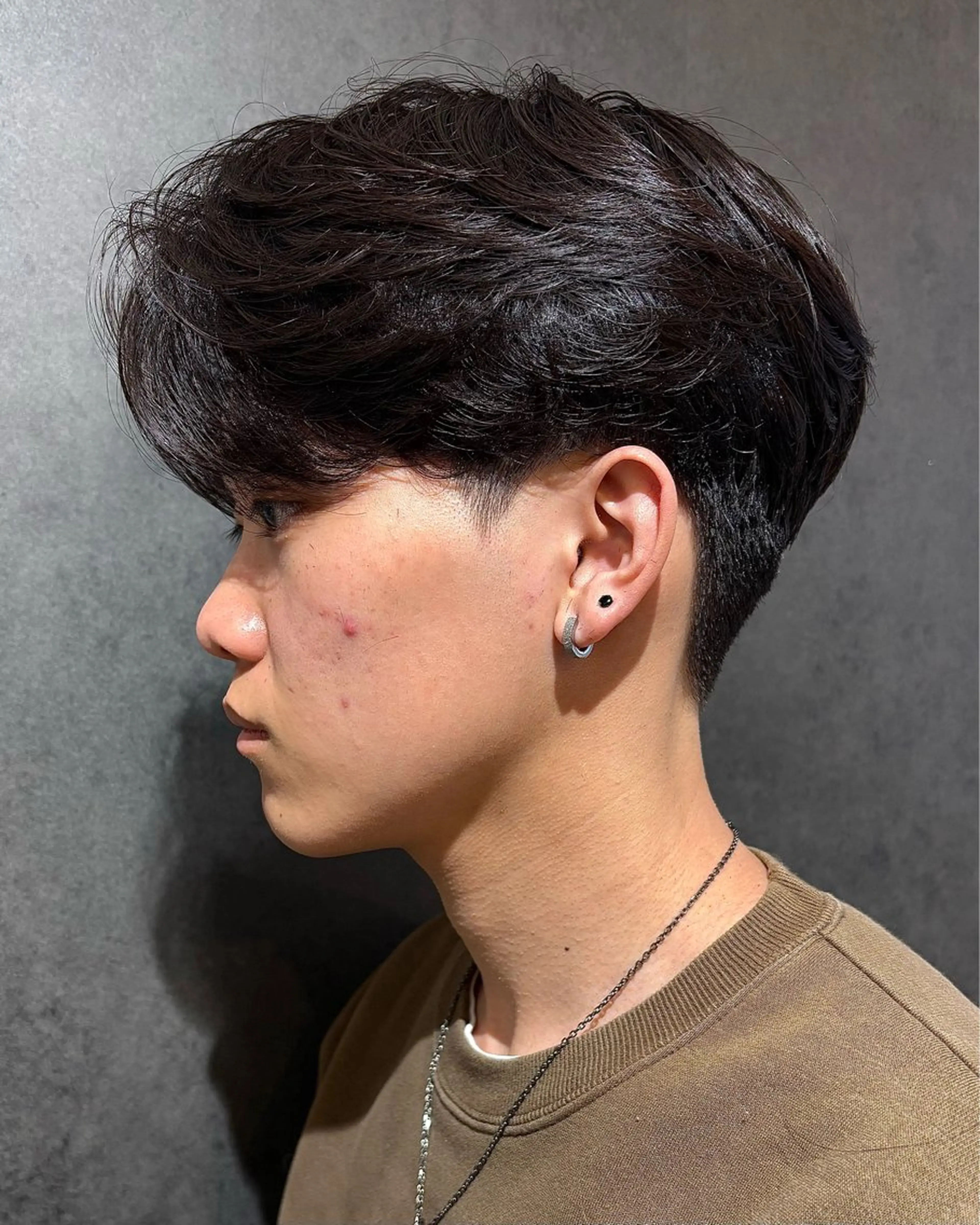 骨格補正カット（センターパート）+ワンカラーの写真