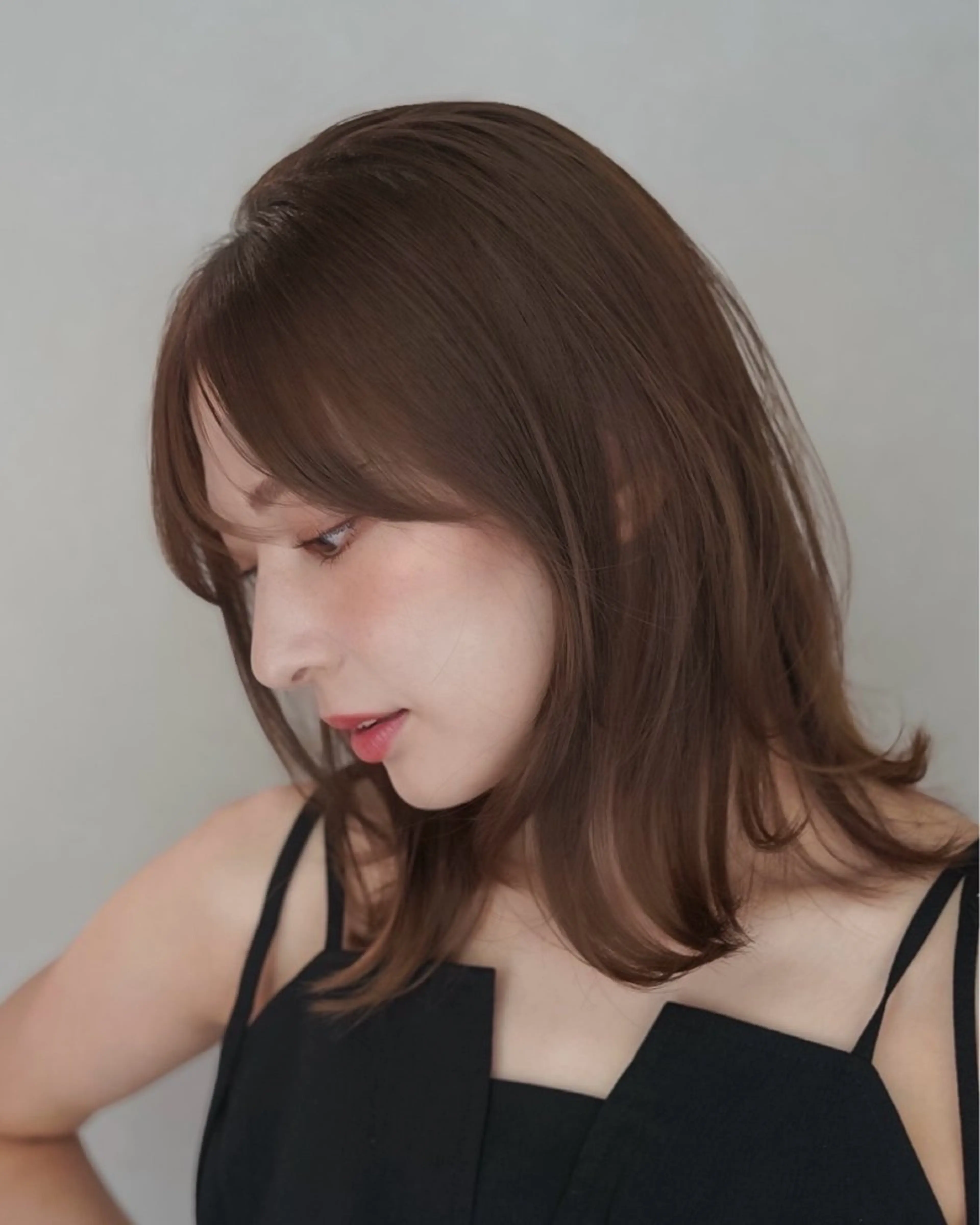 ミディアム レイヤーカット/ くびれヘア佐藤大空のヘアスタイル