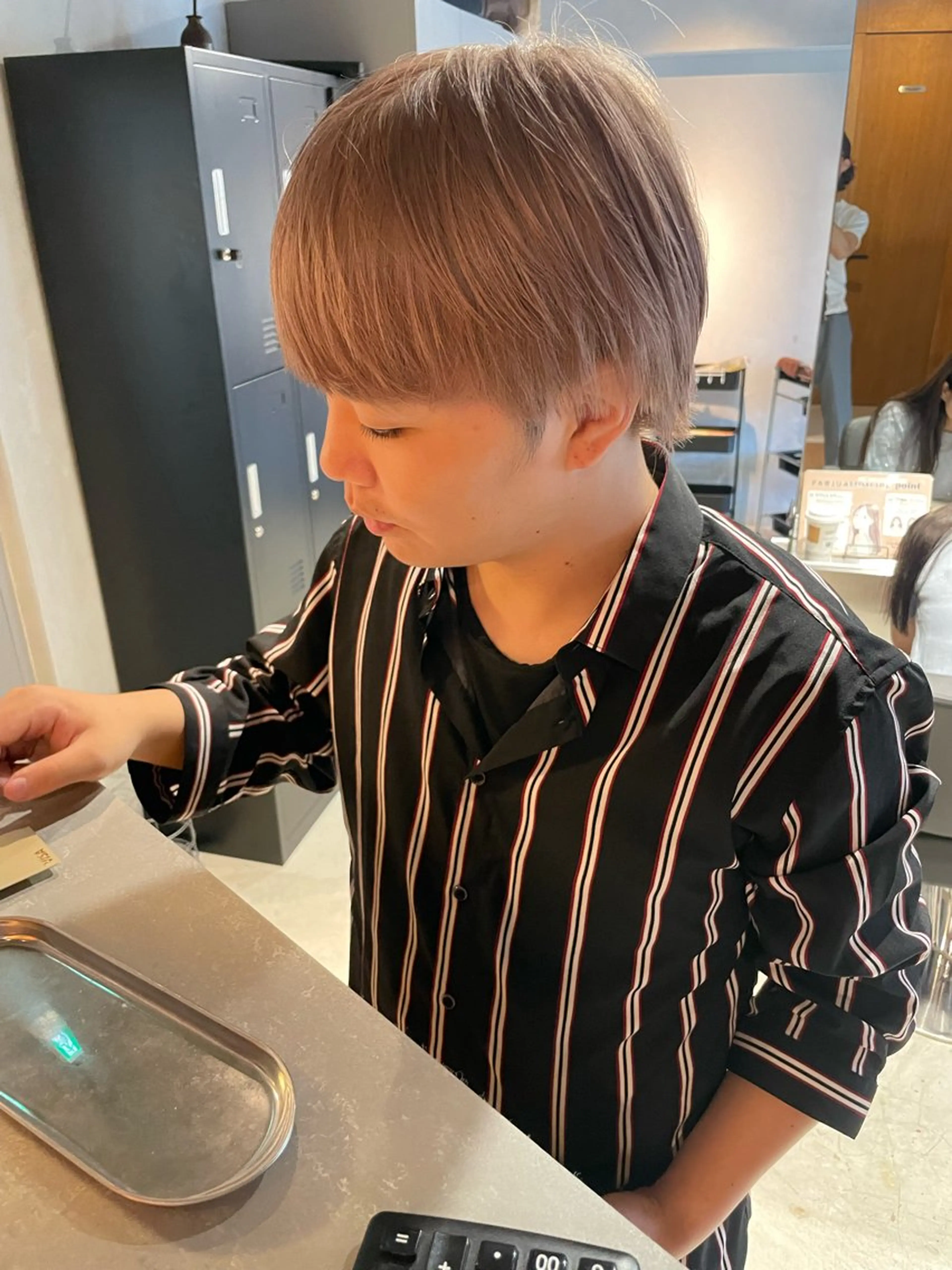 ミディアム カラー パーマ ヘアアレンジ メンズ カット ヘアカラー メンズ特化 しゅうへいのヘアスタイル