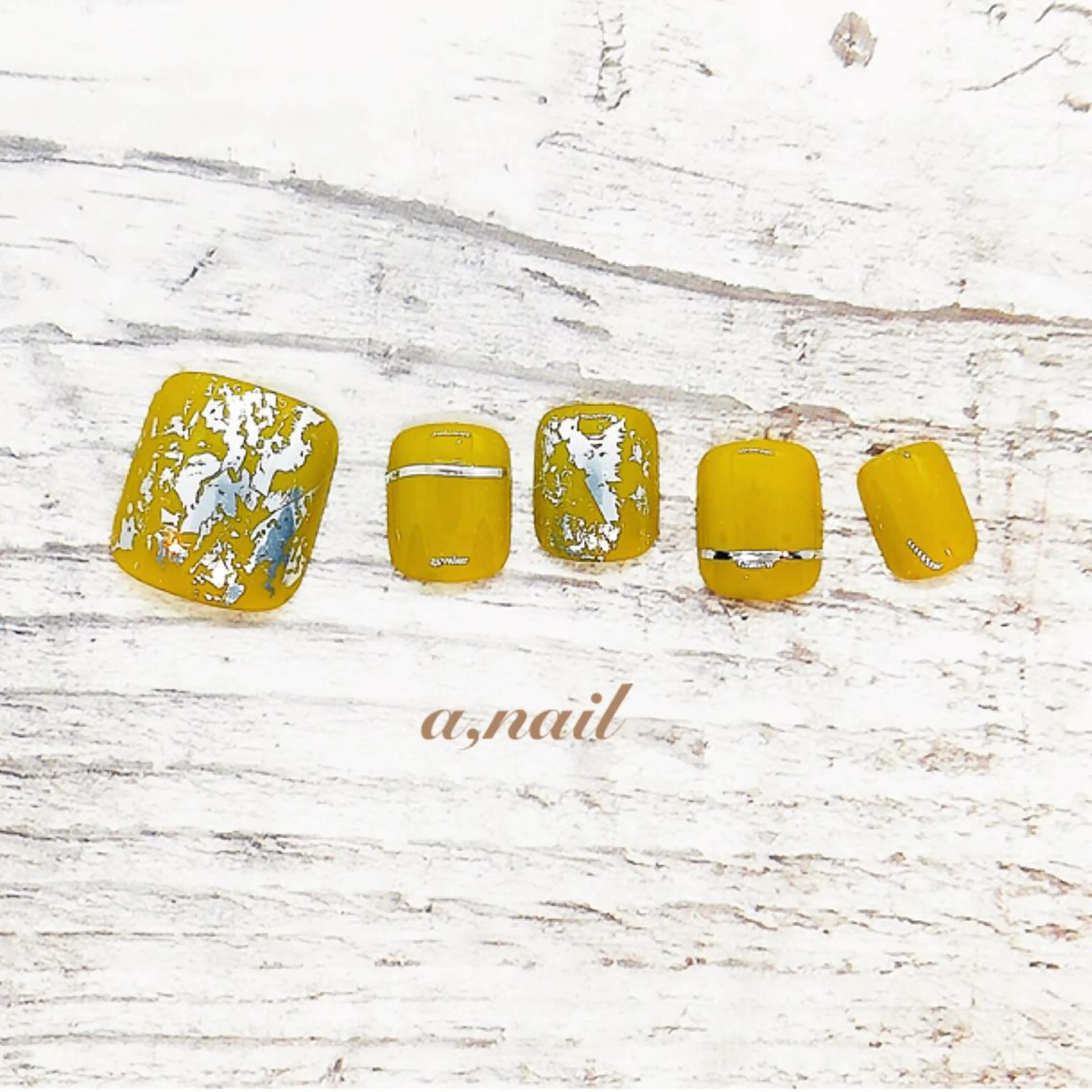 ネイル フットネイル ジェルネイル グラデーション ワンカラーネイル シンプルネイル フットネイル ネイルサロン エーネイルのネイルデザイン