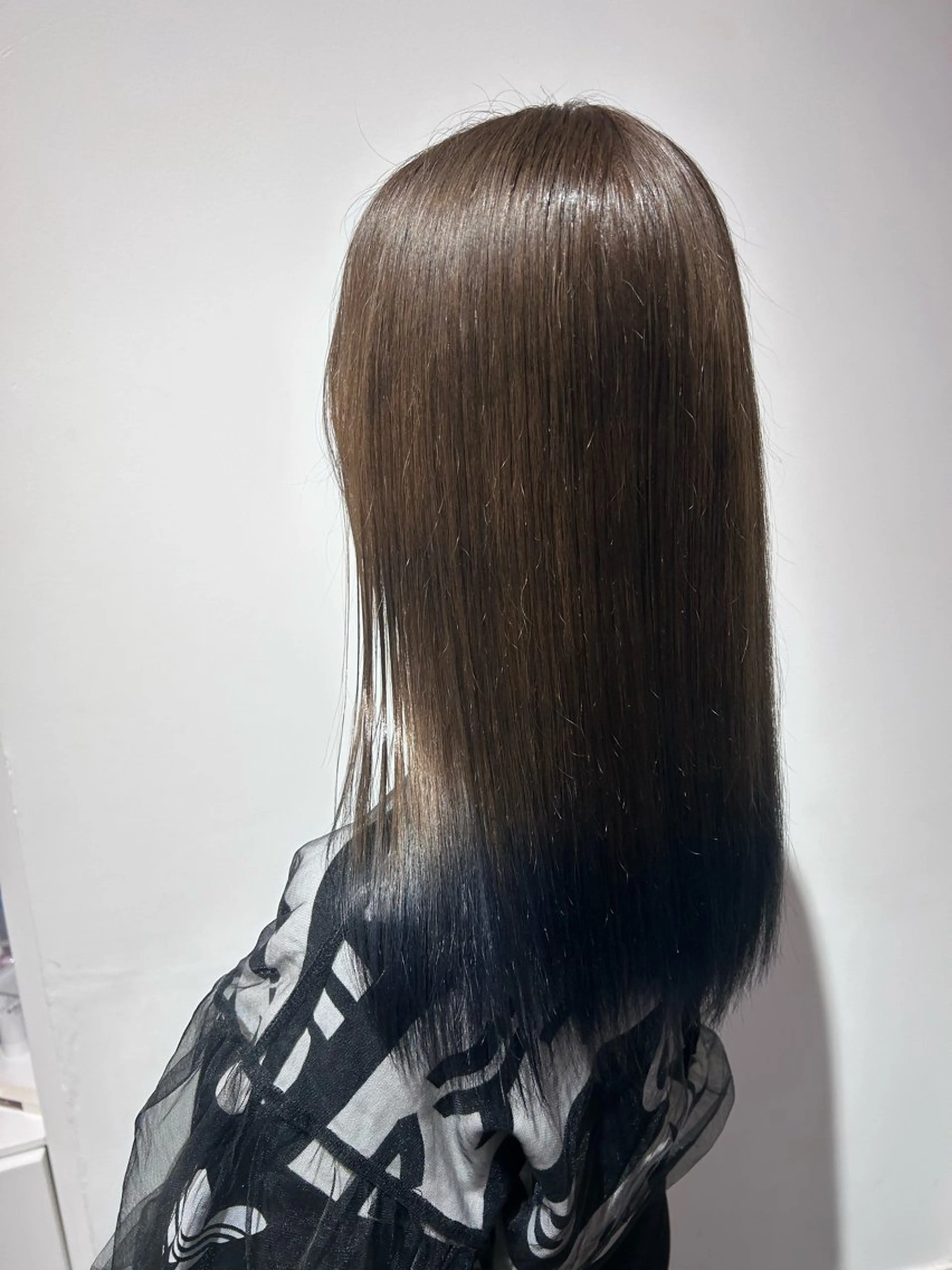 ロング ヘアカラー トリートメント 蓮池 愛海のヘアスタイル