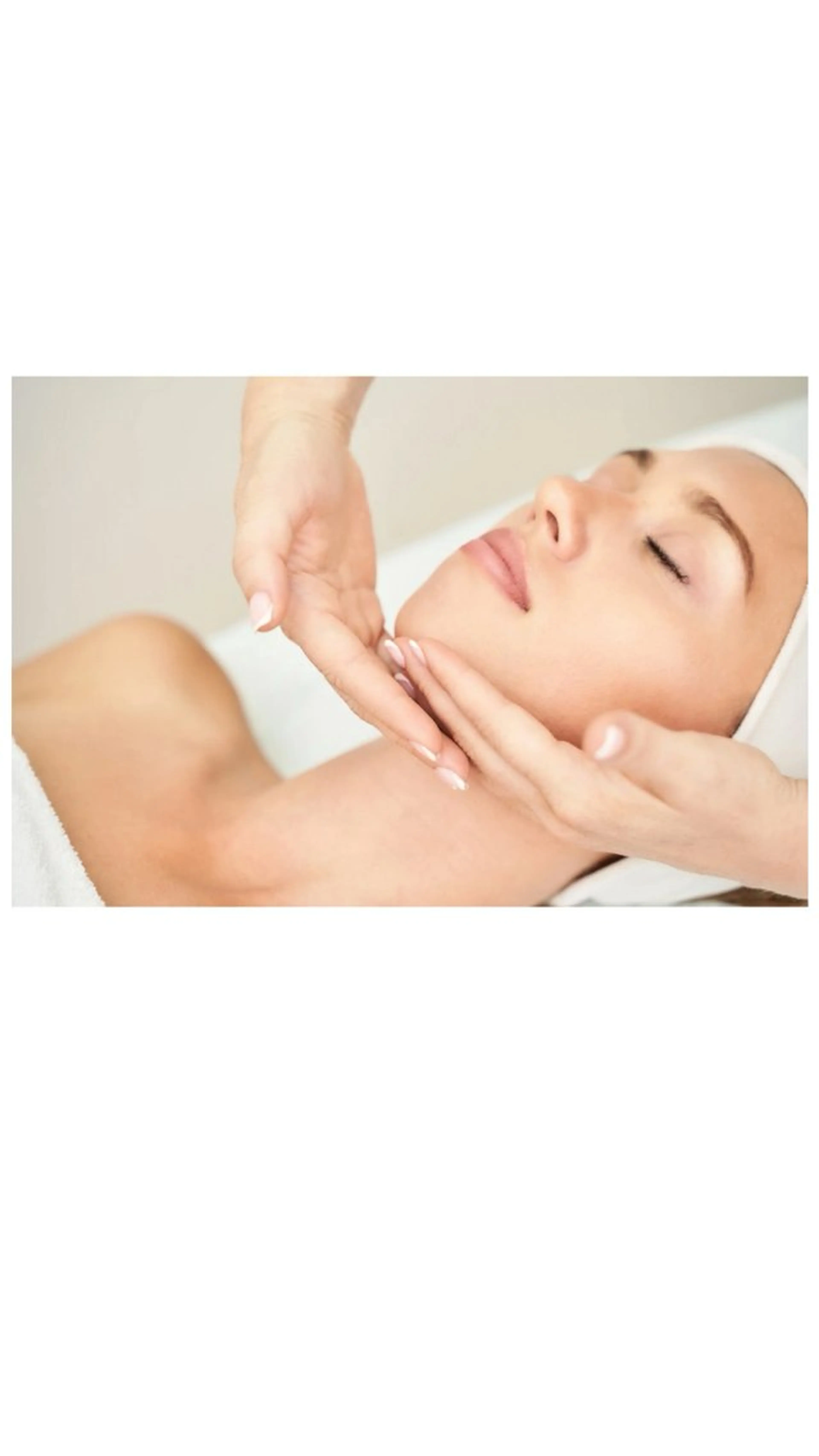 【初回限定】リフトアップフェイシャル&ハーブピーリング（通常12,000円→初回のみ9,000円！)の写真