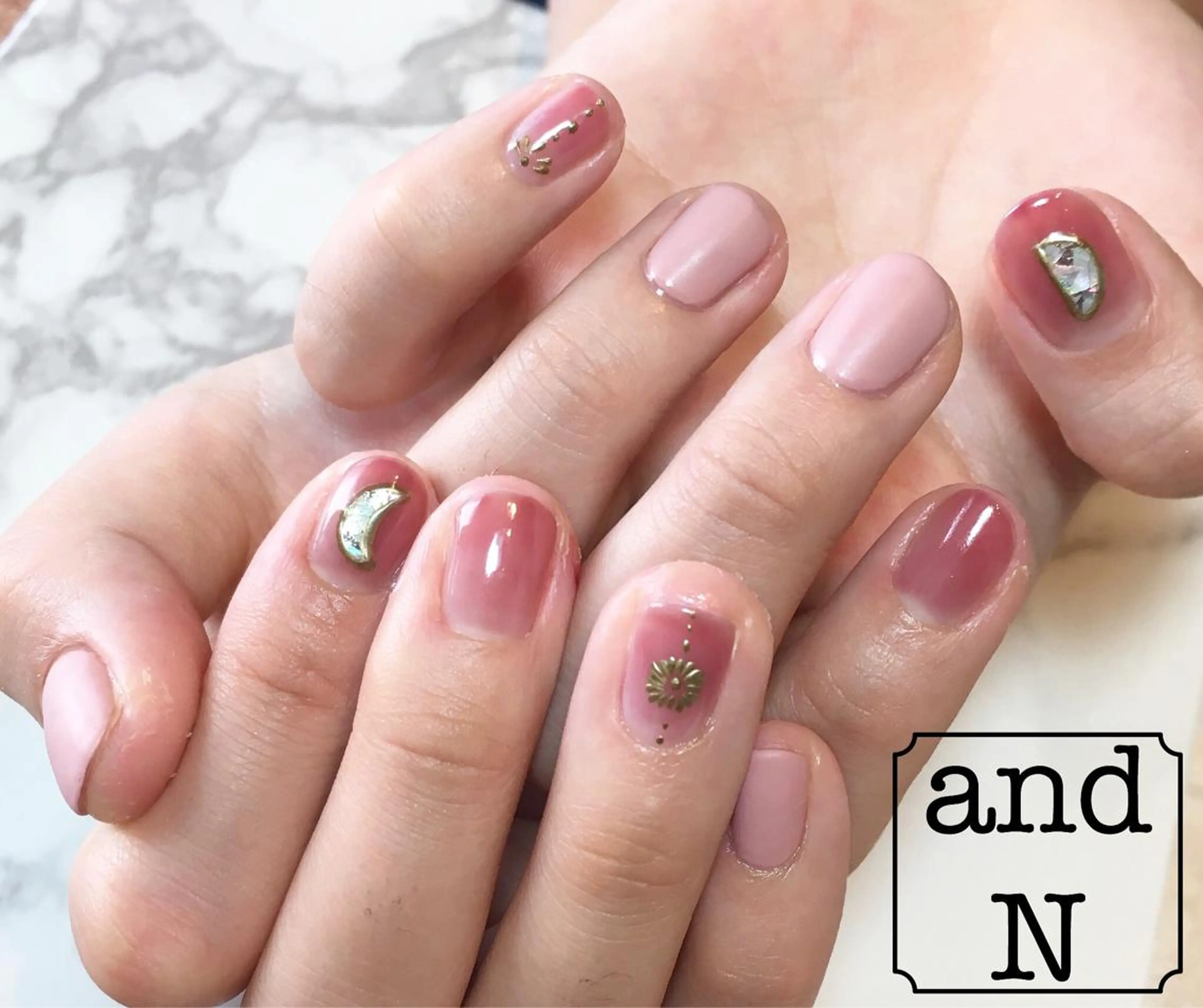 ネイル &N NANAのネイルデザイン