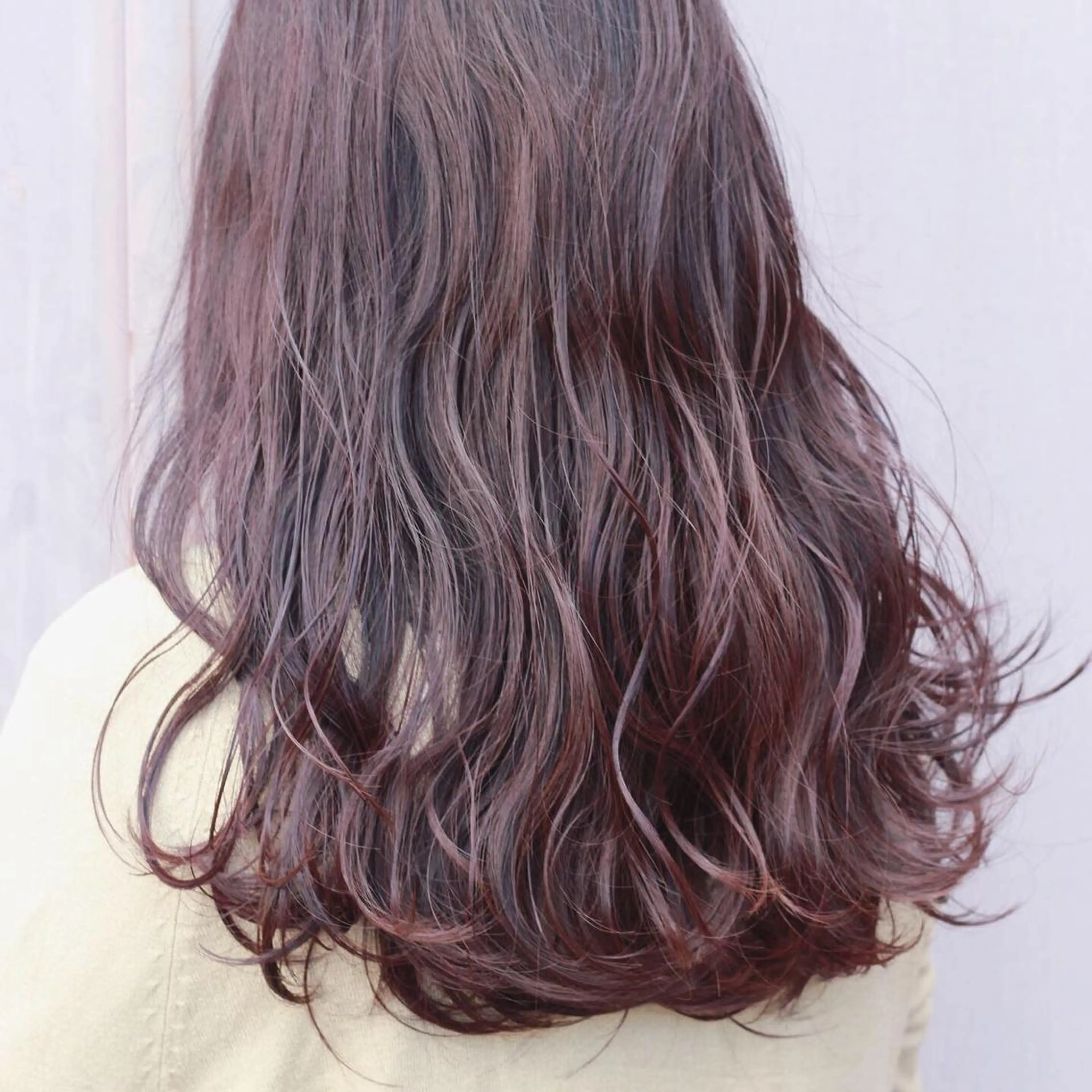 ロング カラー ラベンダーカラー カット ヘアカラー Viage （ビアージュ）のヘアスタイル