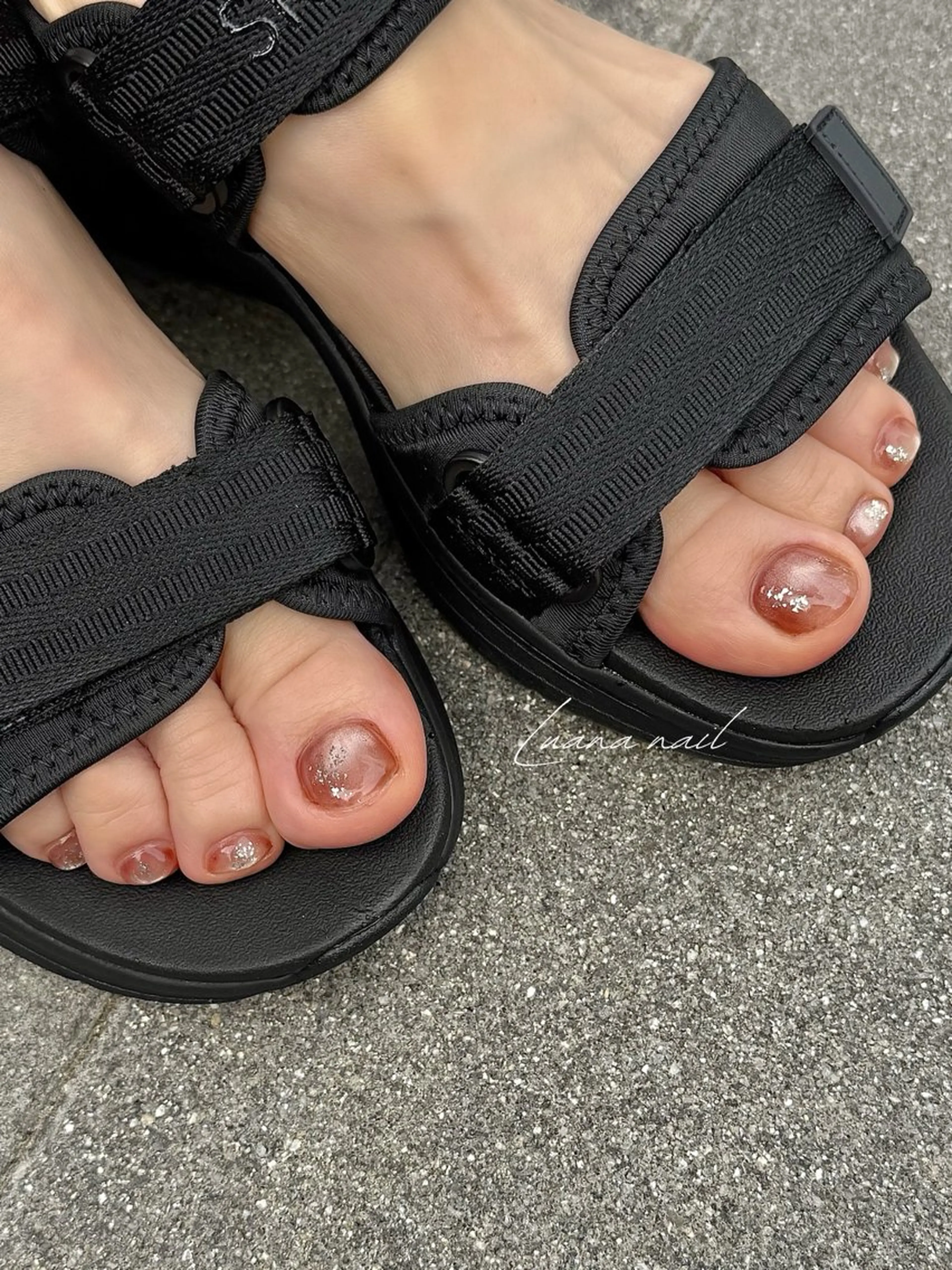 ネイル フットネイル ラメ(グリッター) マグネットネイル Luana nailのネイルデザイン