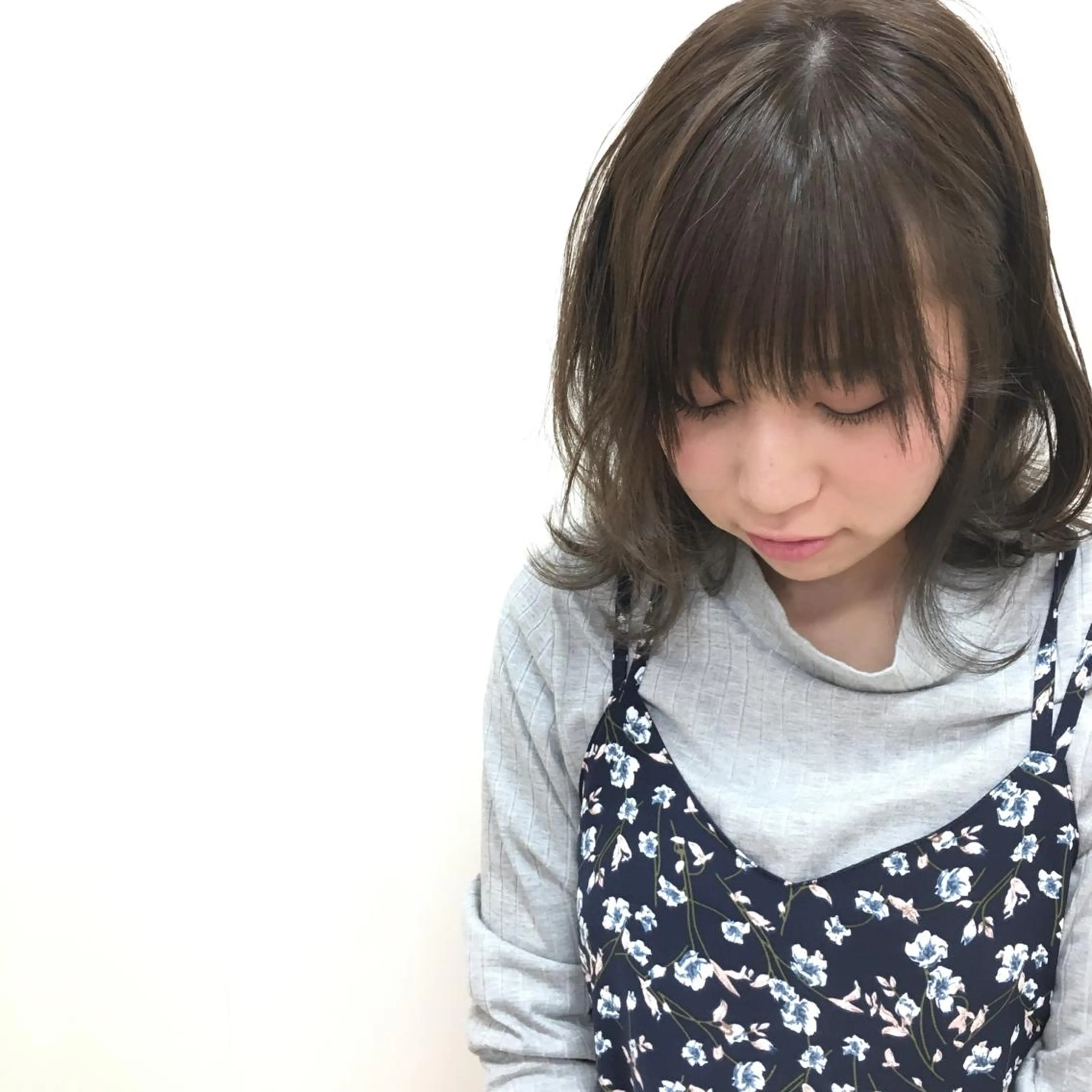 ミディアム ハイライト SALOWIN  原宿ash所属・タナカ タクヤのヘアスタイル