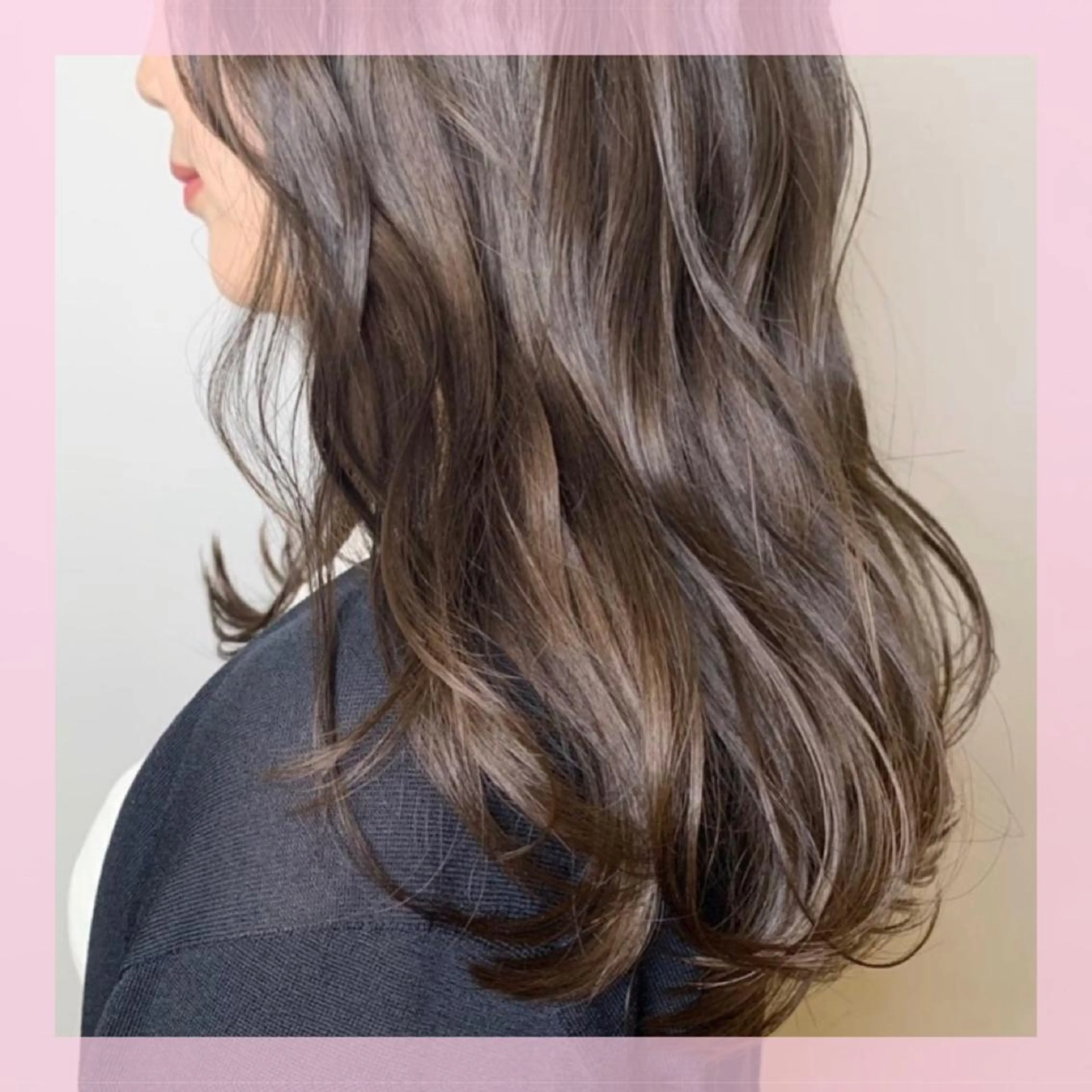 ロング カラー アディクシーカラー ブリーチ ブリーチなしカラー シルバー plum.所属・🍒前川 🍒のヘアスタイル